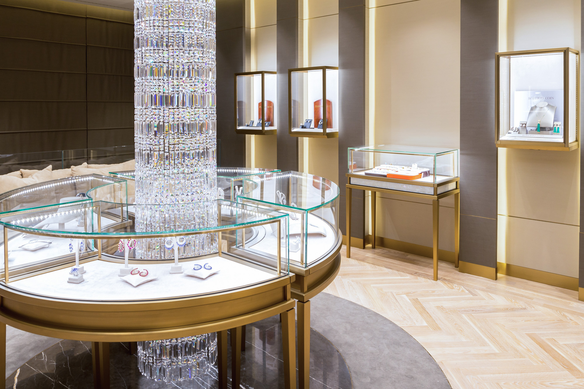 Viled, ювелирные украшения. Лисица Руслан — Коммерческий и fashion фотограф в Алматы