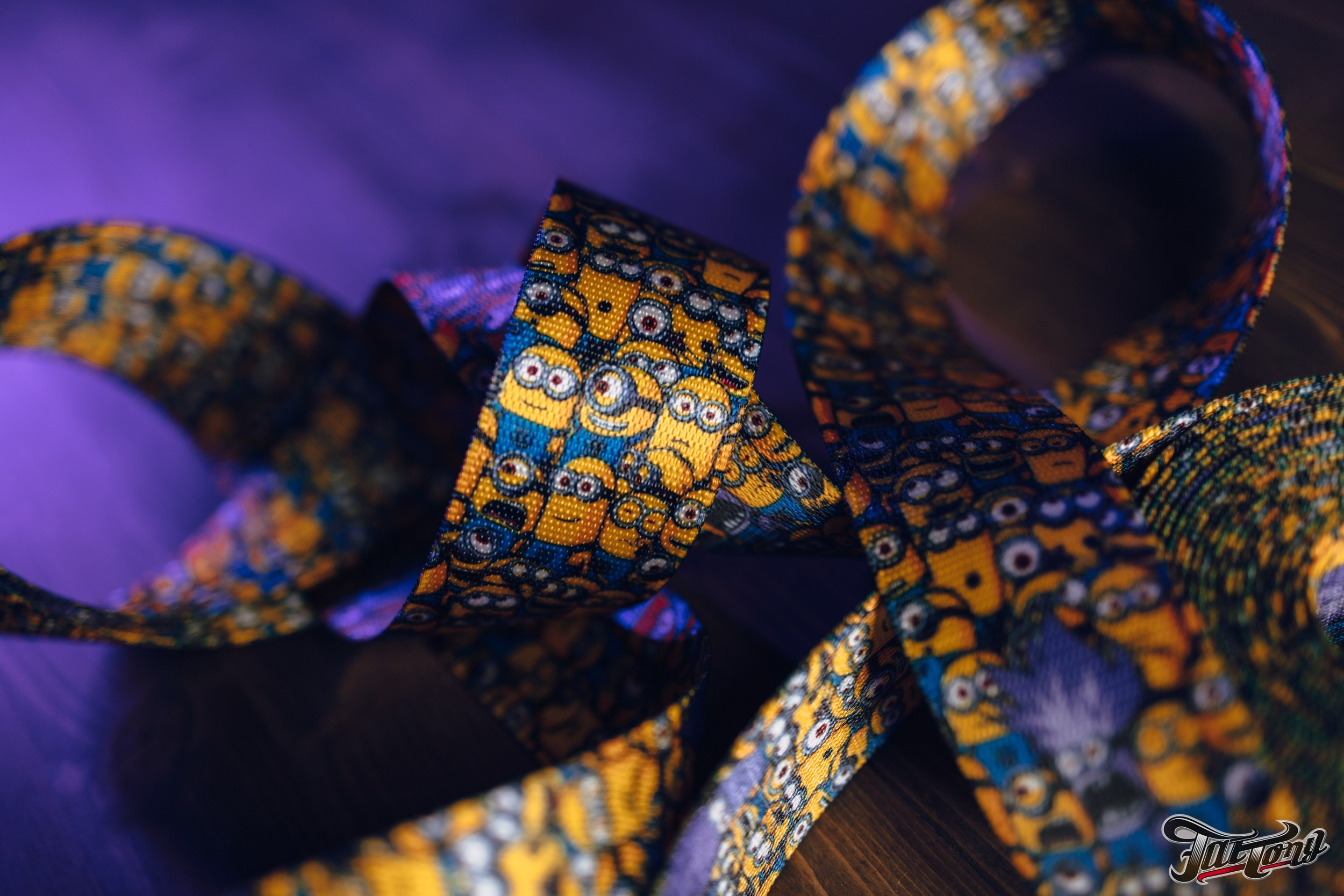 Alfa Romeo Giulia ремни безопасности с принтом и оклейка проемов. DeLorein