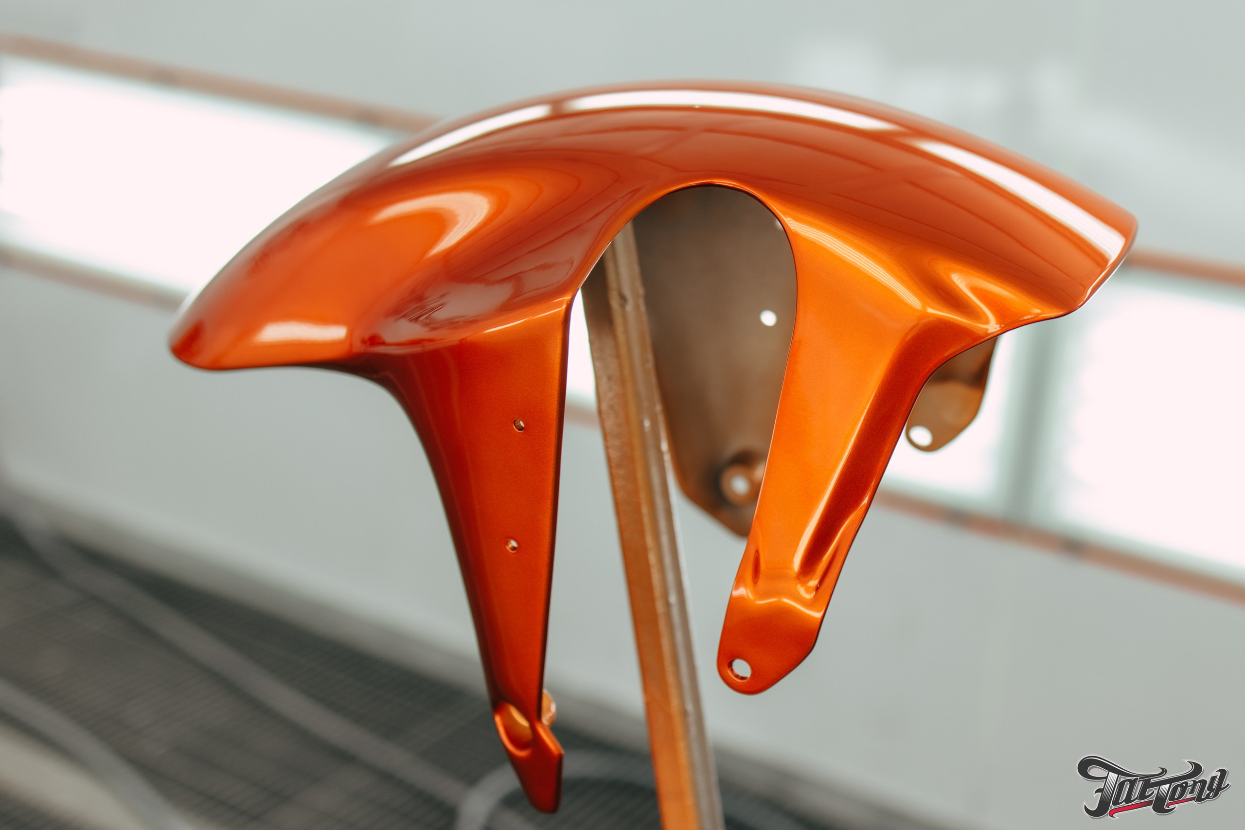 Aprilia детали мотоцикла, окрас в оранжевый кэнди. DeLorein