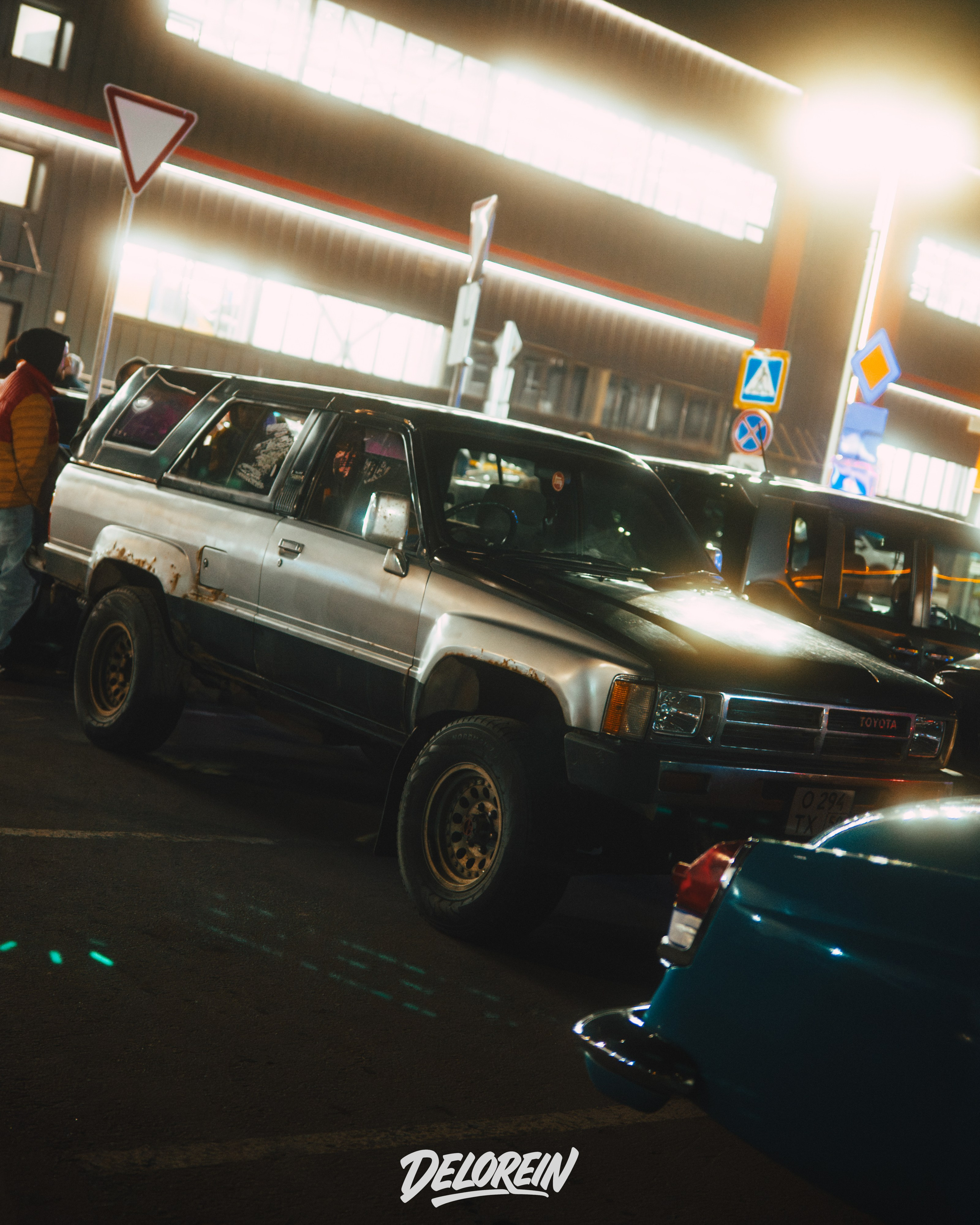 Downfly 25 марта 2026. DeLorein