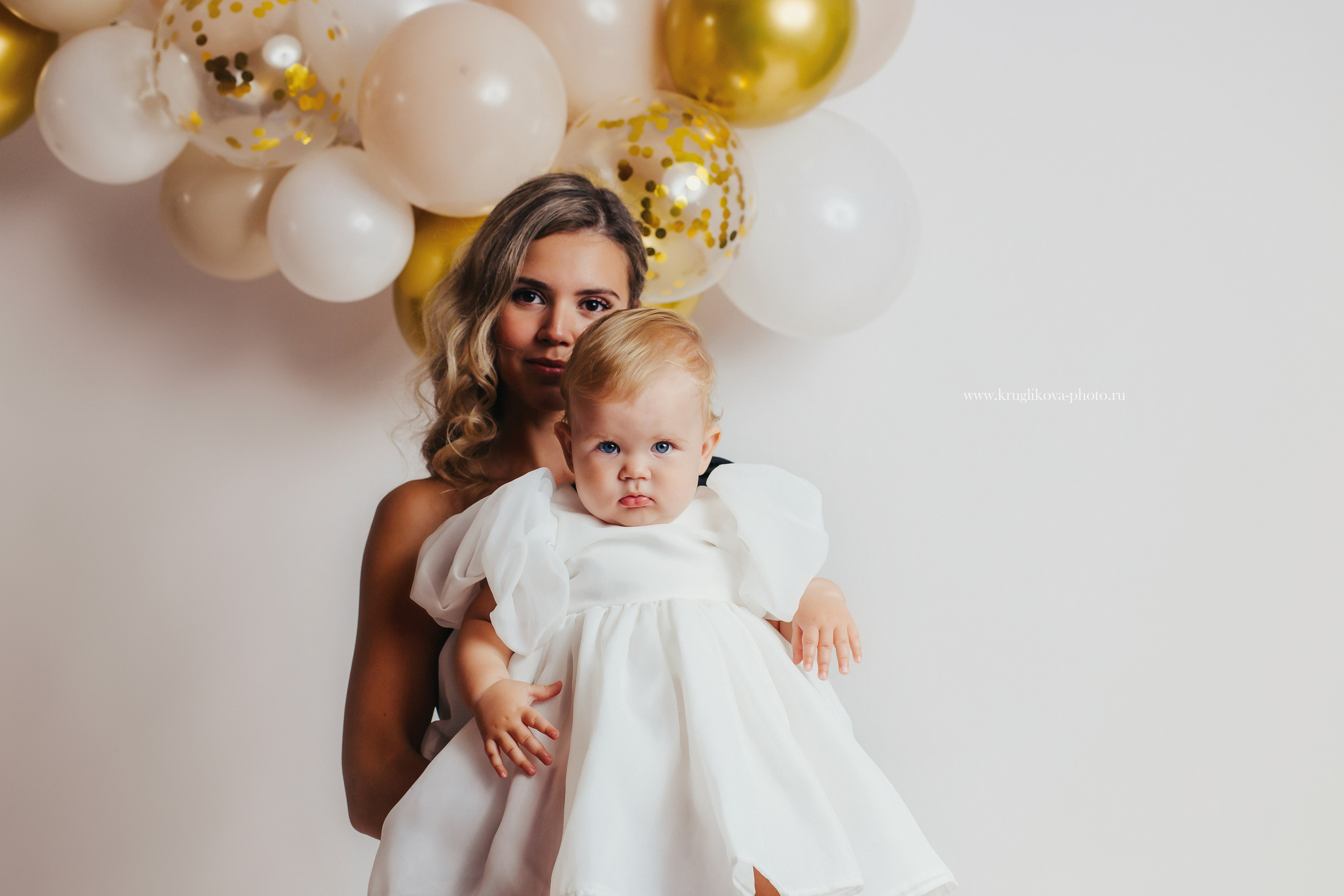 Фотосессия годика для девочки. Фотограф новорожденных и детский в Сергиевом Посаде Кругликова Юлия