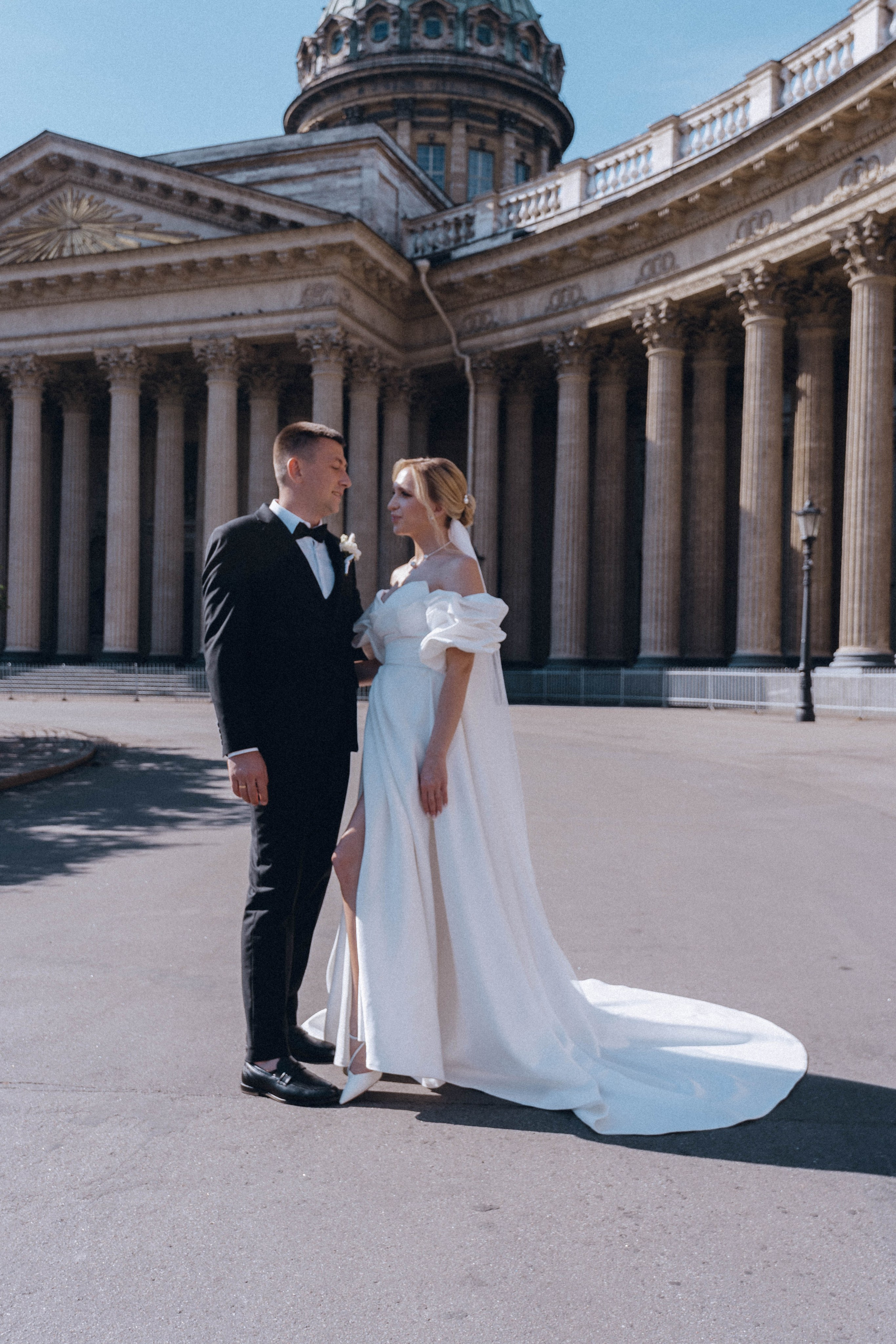 СВАДЕНБНАЯ СЬЕМКА НА КАТЕРЕ ПО КАНАЛАМ САНКТ-ПЕТЕРБУРГА И В АКВАТОРИИ НЕВЫ. Профессиональный фотограф, Санкт-Петербург — Виктория Богомолова