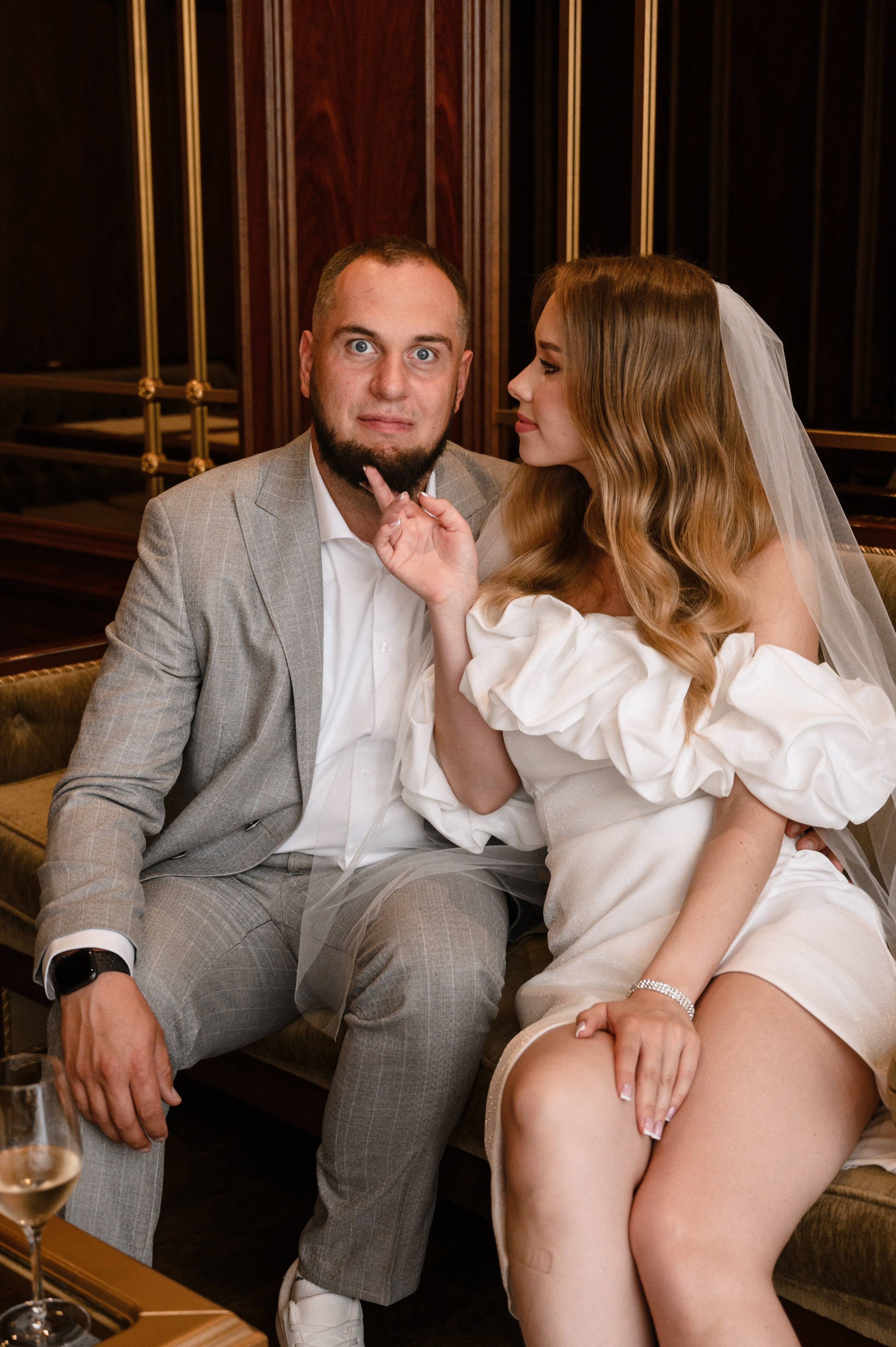 Свадьба. Профессиональный фотограф беременности в СПБ. Стильные фотосессии беременности в стиле минимализм и классическая фотография