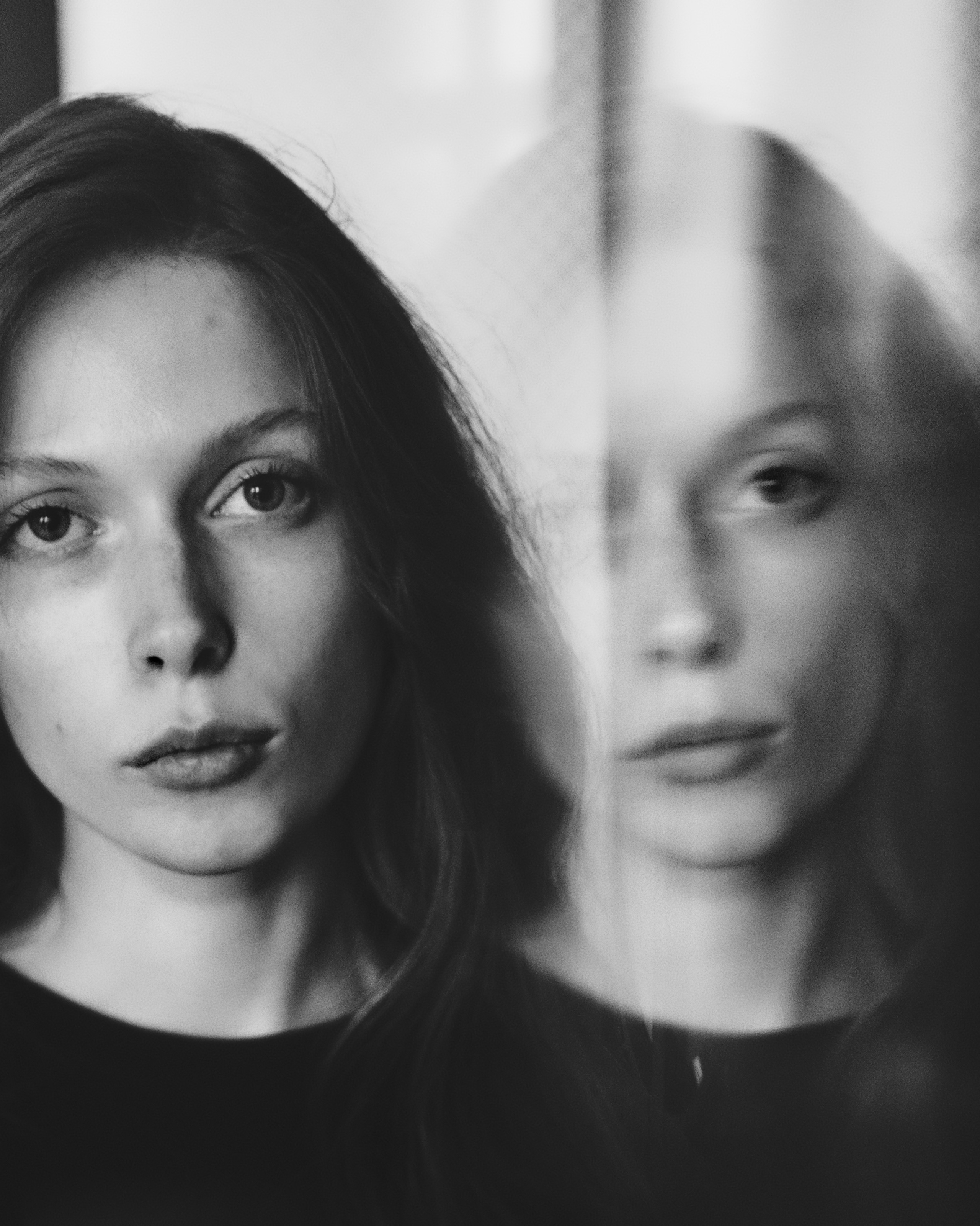 Портретная фотография черно-белая