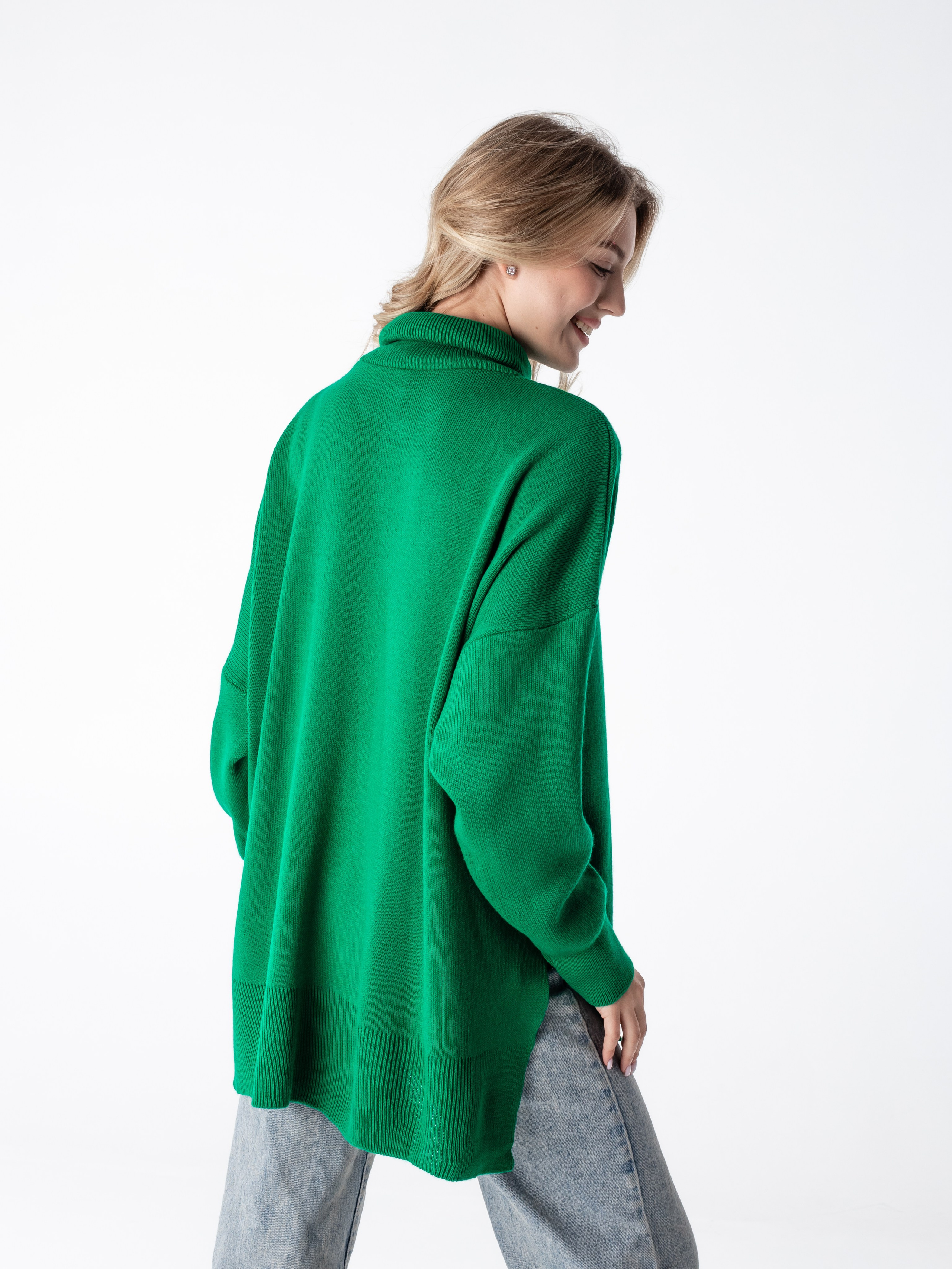 Свитер. Фотограф в Краснодаре Арина Кудряшова