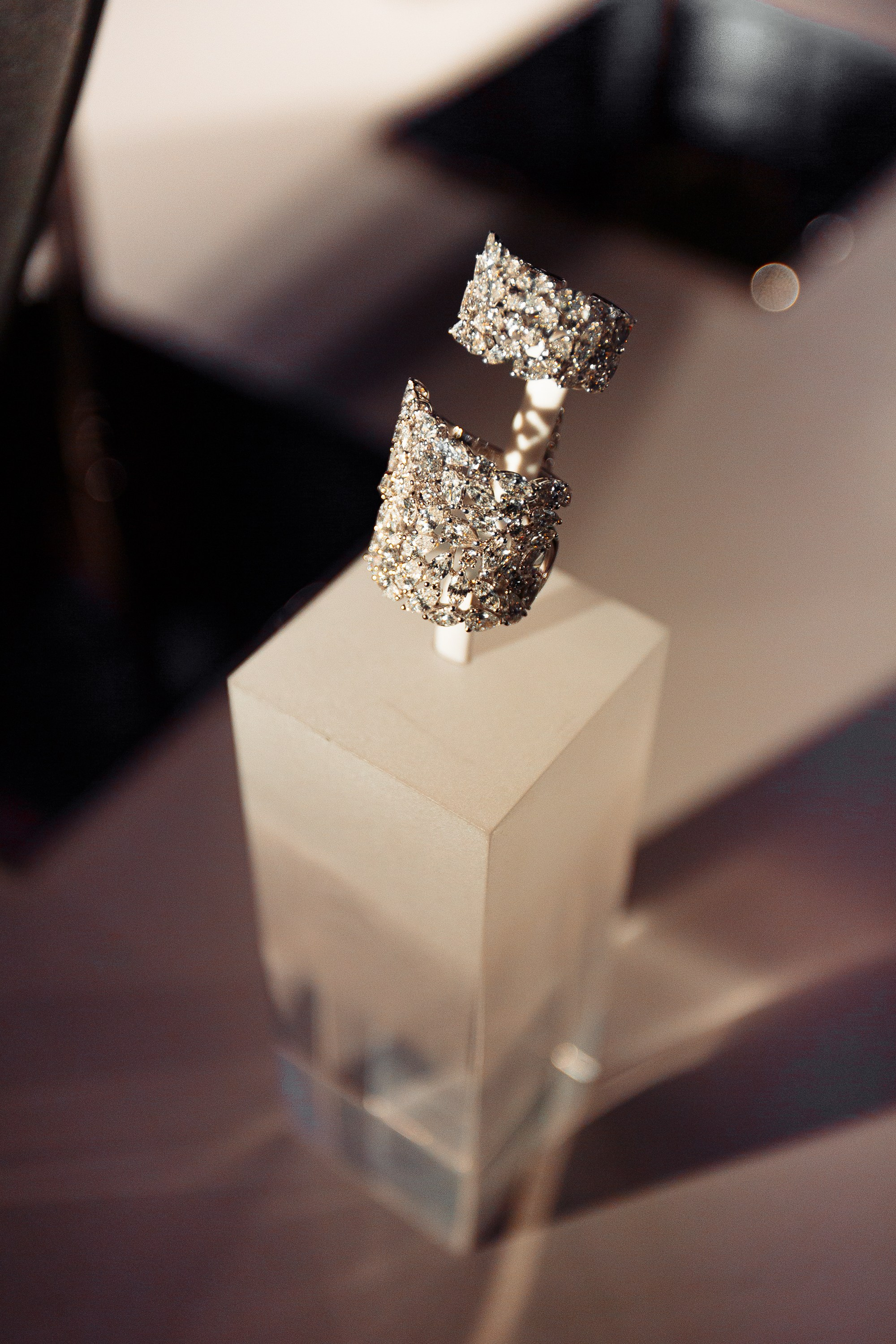 Шоу руум. Репортажный фотограф в Алмате Чумаков Георгий