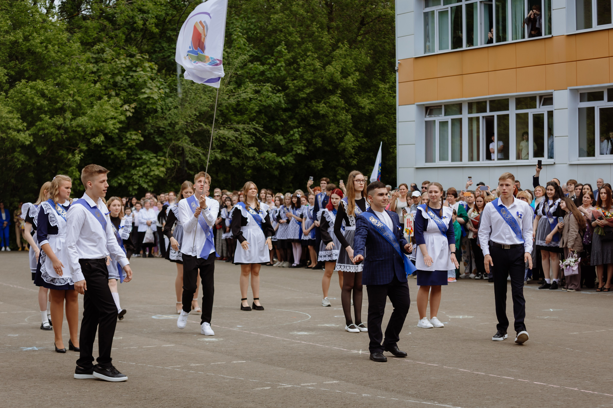 Последний звонок 2024 (3 часа фотосъемки). Профессиональный фотограф Надежда Антонова