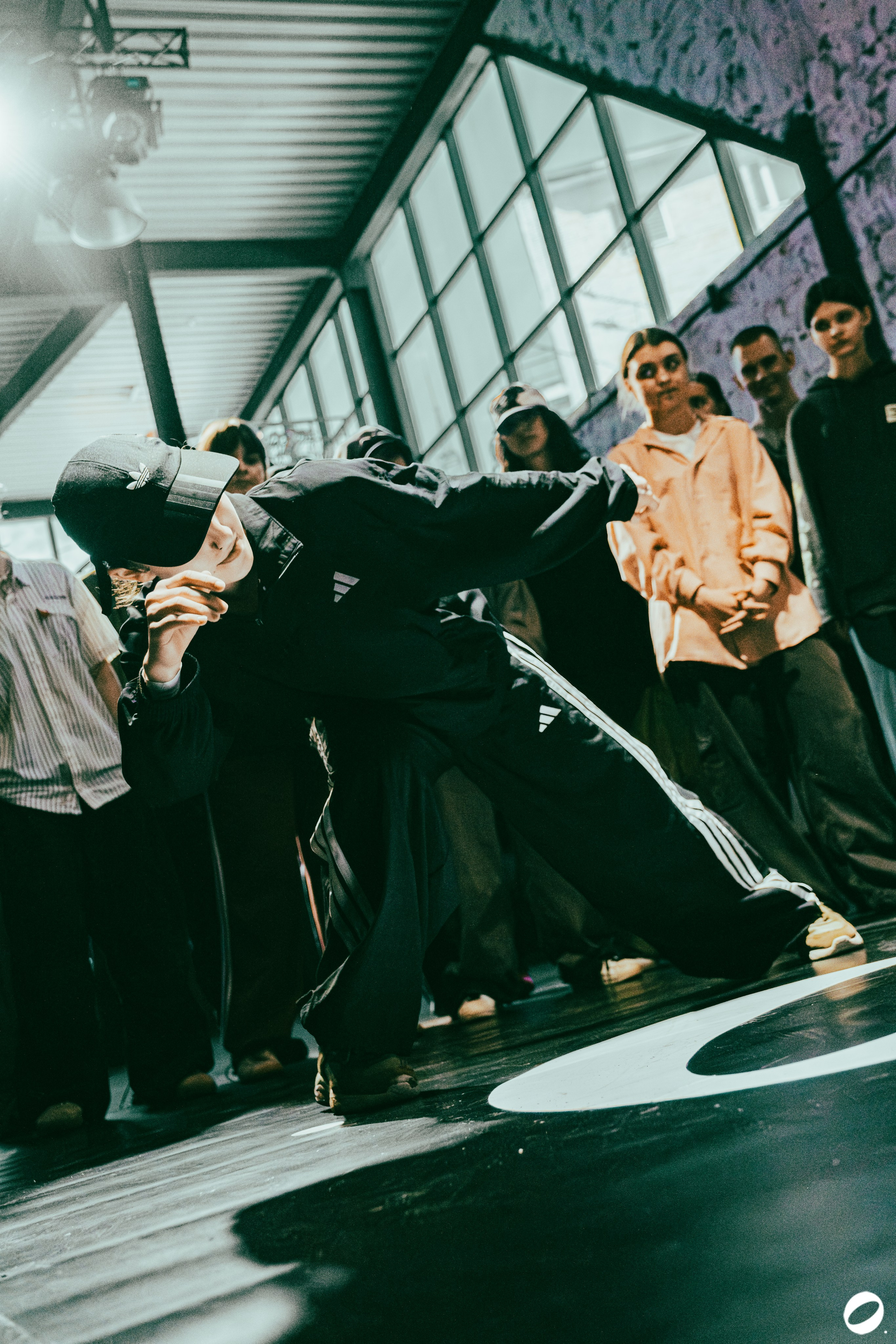 ODD.CLUB 04/04 (@youlovebu). Соня бу тебя сфоткала
