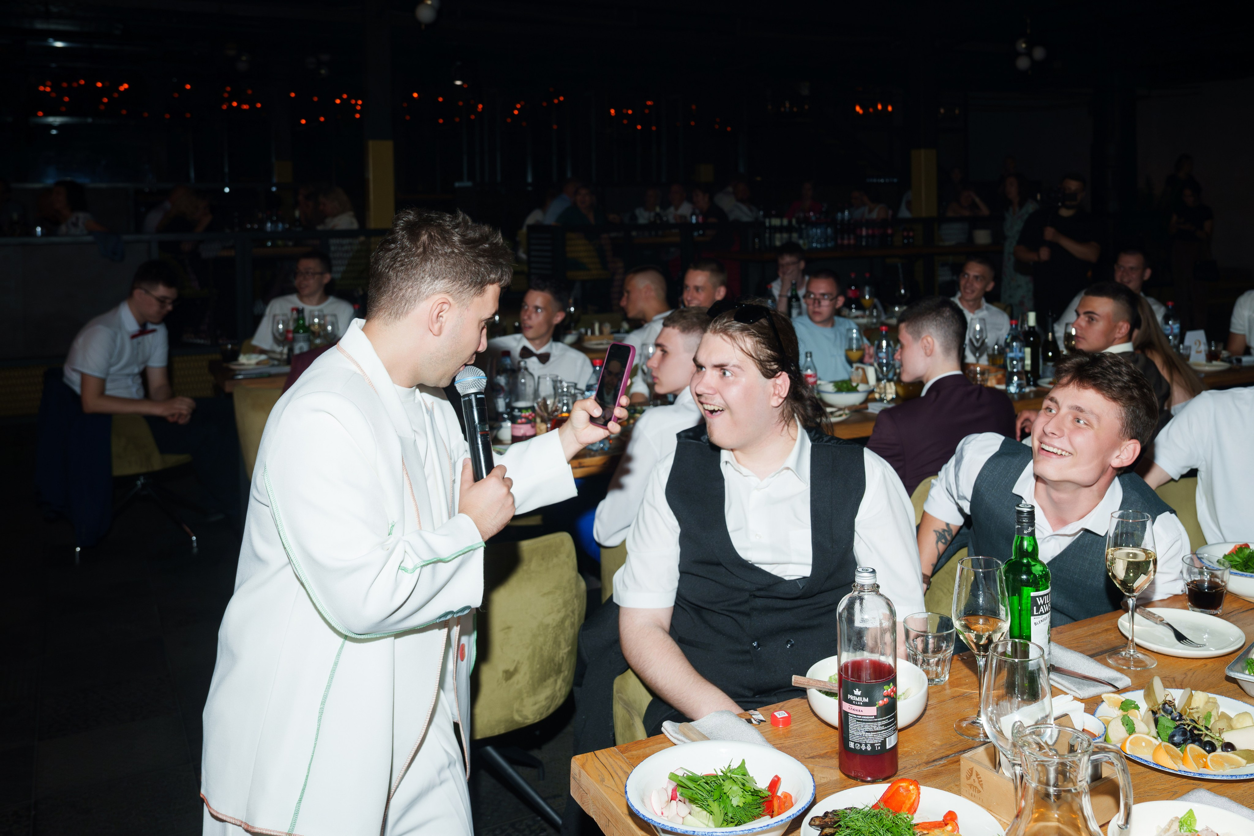 Выпускной лицея 27 (вечеринка). Свадебный и репортажный фотограф Элина Козырьянова