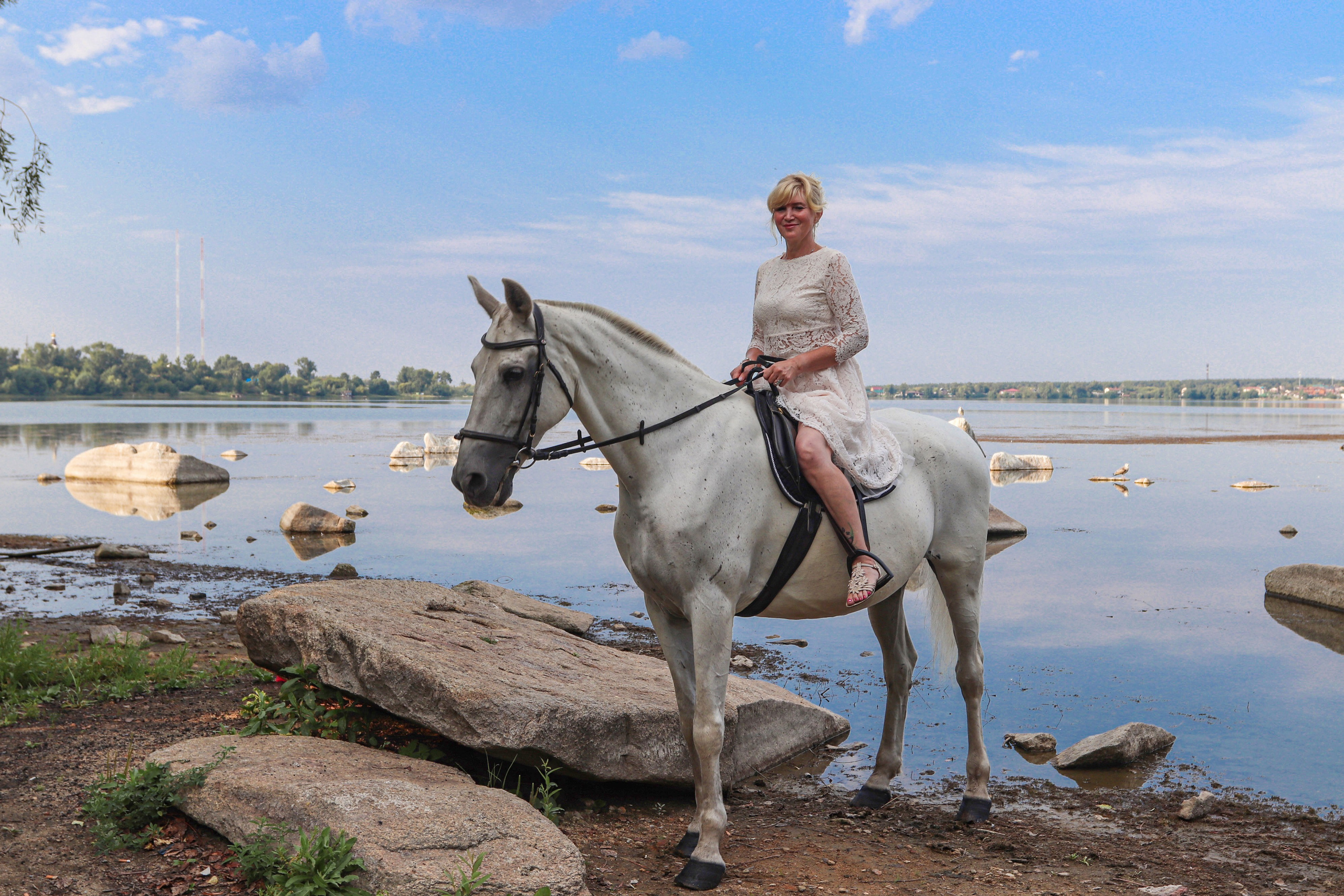 Фотографии людей с животными, кошка, собака, лошадь. Свадебный, семейный, женский и детский фотограф из Екатеринбурга