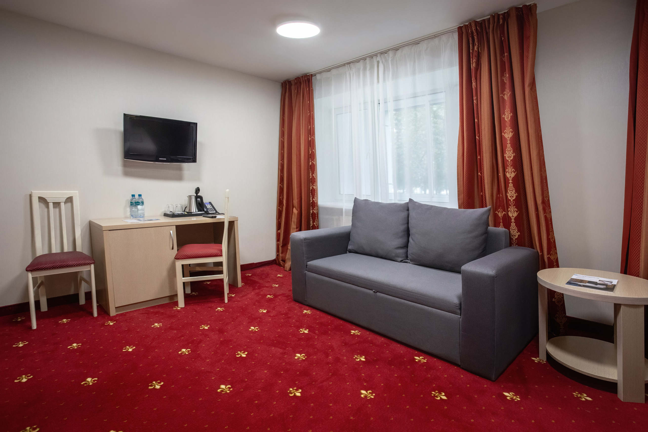 Амакс Сити-отель Уфа, фото Алексея Муравьёва, современный отель,Лобби Амакс Сити-отеля, съёмка фотографа Алексея Муравьёва, гостиничный интерьер,Номера отеля Амакс Сити Уфа, работа фотографа Алексея Муравьёва, комфортабельное размещение,Ресторан Амакс Сити-отеля, фото Алексея Муравьёва, гостиничная кухня,Рецепция Амакс Сити Уфа, съёмка Алексея Муравьёва, сервис для гостей,Спа-зона отеля Амакс Сити, фото Алексея Муравьёва, оздоровительные услуги,Конференц-зал Амакс Сити-отеля, работа фотографа Алексея Муравьёва, бизнес-мероприятия,Лифт отеля Амакс Сити Уфа, съёмка Алексея Муравьёва, современный дизайн,Номера люкс Амакс Сити, фото Алексея Муравьёва, премиальный комфорт,Зона отдыха Амакс Сити-отеля, работа фотографа Алексея Муравьёва, релакс для гостей,Инфраструктура Амакс Сити Уфа, съёмка Алексея Муравьёва, гостиничные услуги,Паркинг отеля Амакс Сити, фото Алексея Муравьёва, безопасность гостей,Вестибюль Амакс Сити, работа фотографа Алексея Муравьёва, элегантность интерьера,Номера стандарт Амакс Сити-отеля, съёмка Алексея Муравьёва, удобство проживания,Общественные зоны Амакс Сити Уфа, фото Алексея Муравьёва, современный дизайн,Ресторан и бар Амакс Сити, работа фотографа Алексея Муравьёва, гастрономические предложения,Интерьер отеля Амакс Сити Уфа, фото Алексея Муравьёва, гостиничный стиль,Мебель номеров Амакс Сити, съёмка Алексея Муравьёва, комфорт для постояльцев,Освещение отеля Амакс Сити, работа фотографа Алексея Муравьёва, уют для гостей,Терраса Амакс Сити-отеля, фото Алексея Муравьёва, панорамный вид