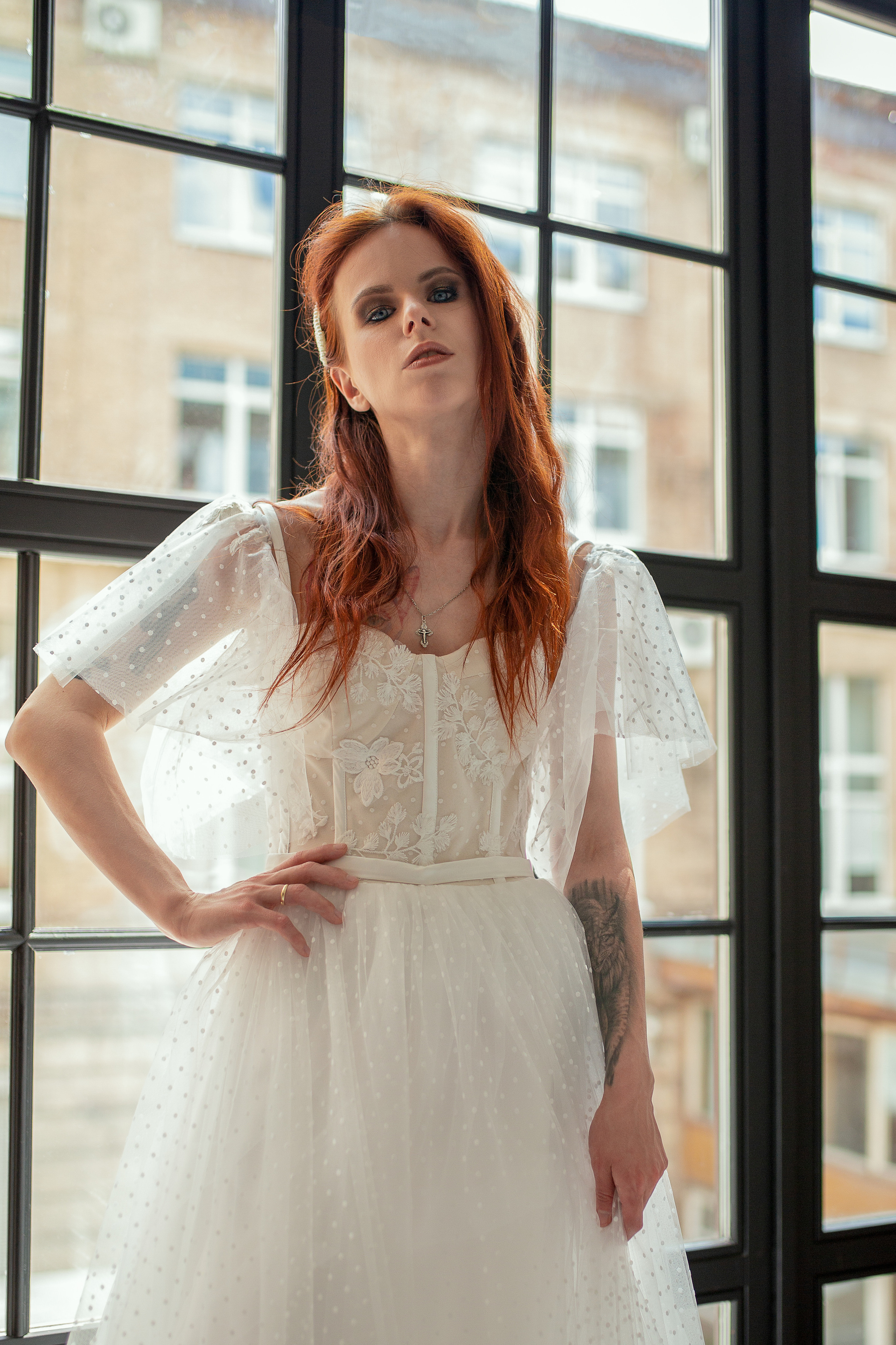 Екатерина. Белое платье & чёрные кеды. Детский семейный фотограф в г. Москве Жанна Трофимова