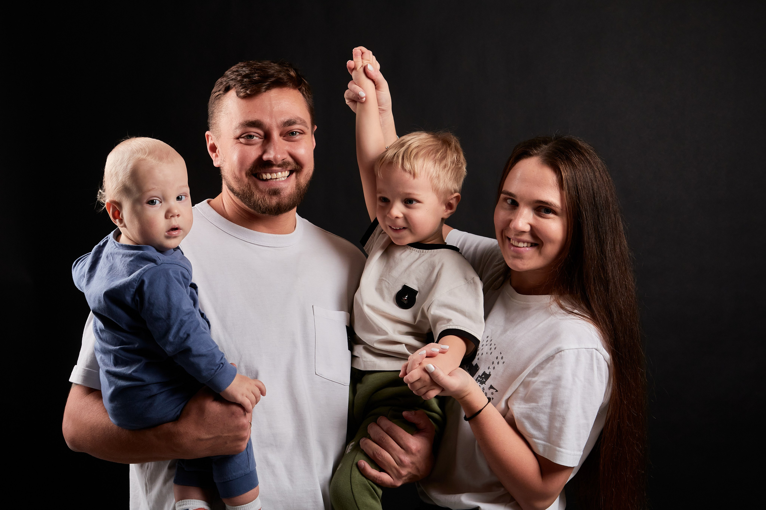 Семейные портреты. Предметный и репортажный фотограф Алексей Кротов