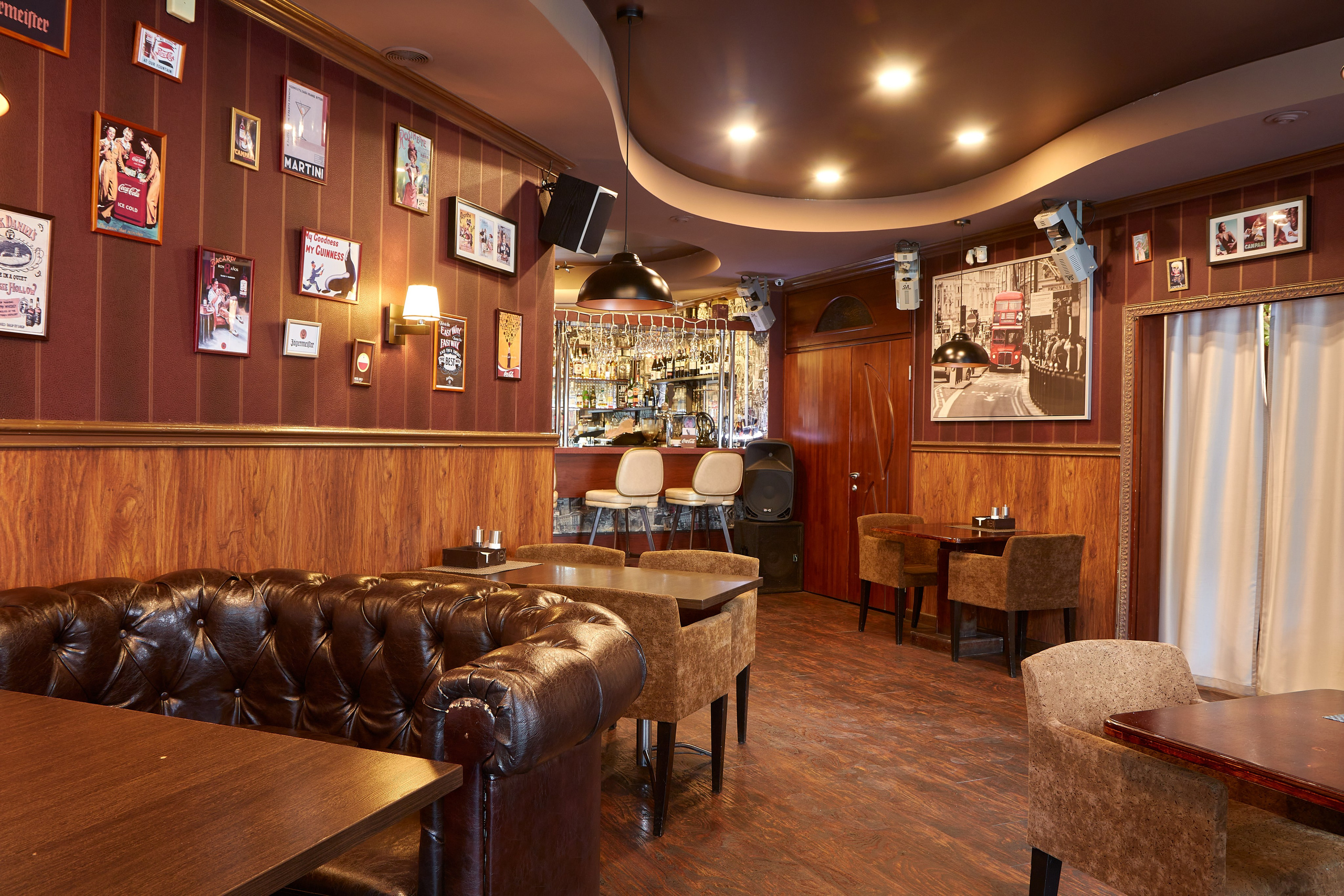 Интерьерная съёмка для кафе и ресторанов. Предметный и репортажный фотограф Алексей Кротов