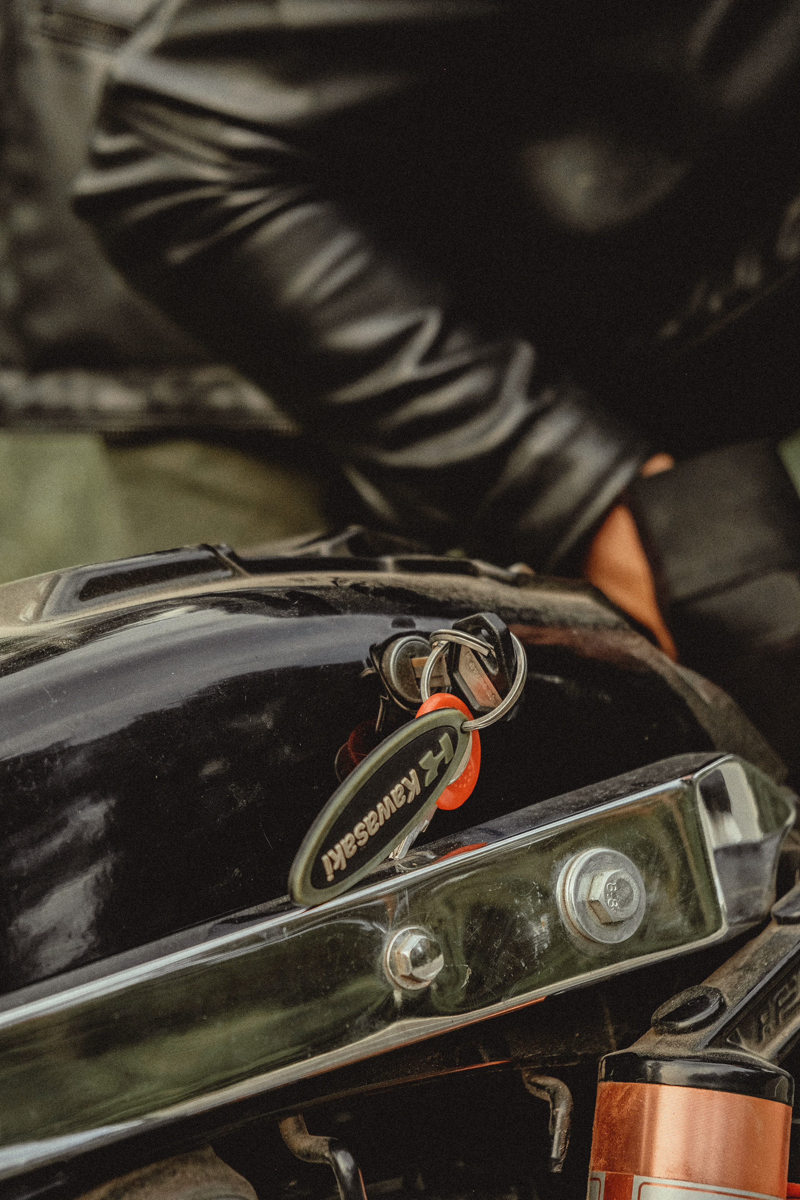 Фотосессия Айдара на байке. Фотосъемка свадеб и семейных фотосессий в Республике Алтай