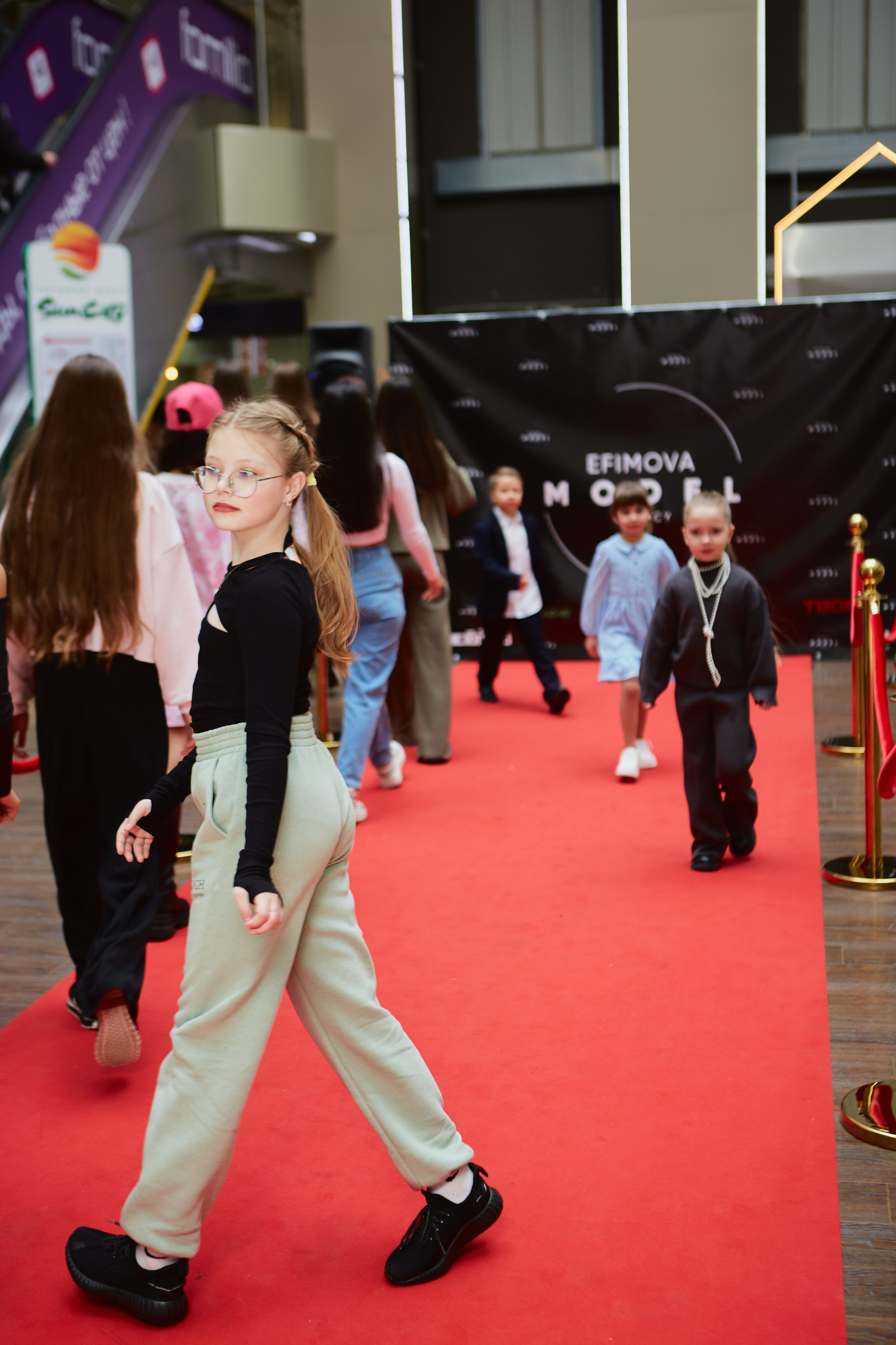 FASHION SHOW ТЦ Sun City. Efimova Model Agency