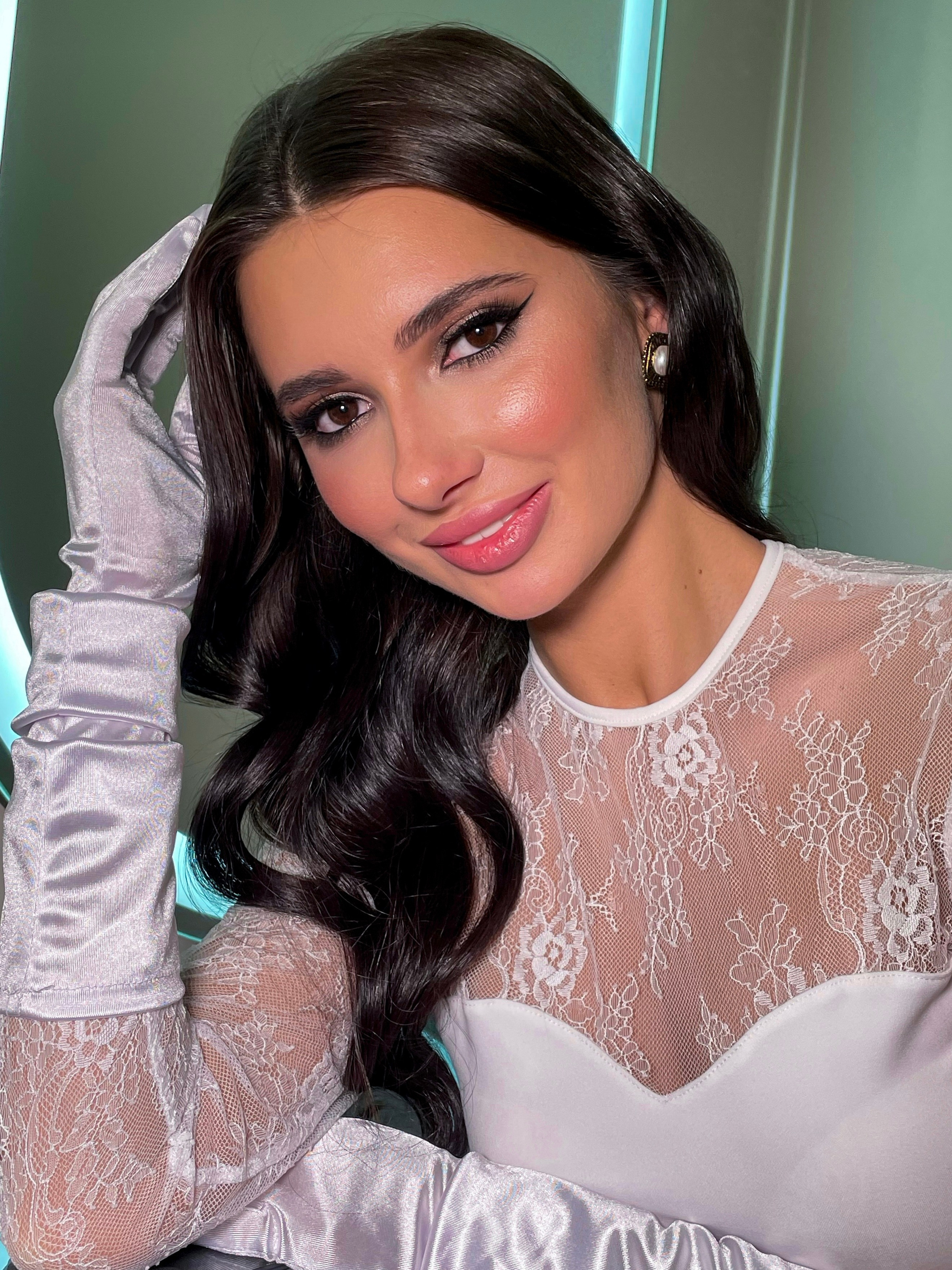 Курс «Повышение для визажистов». Свадебный визажист и стилист по прическам в Москве