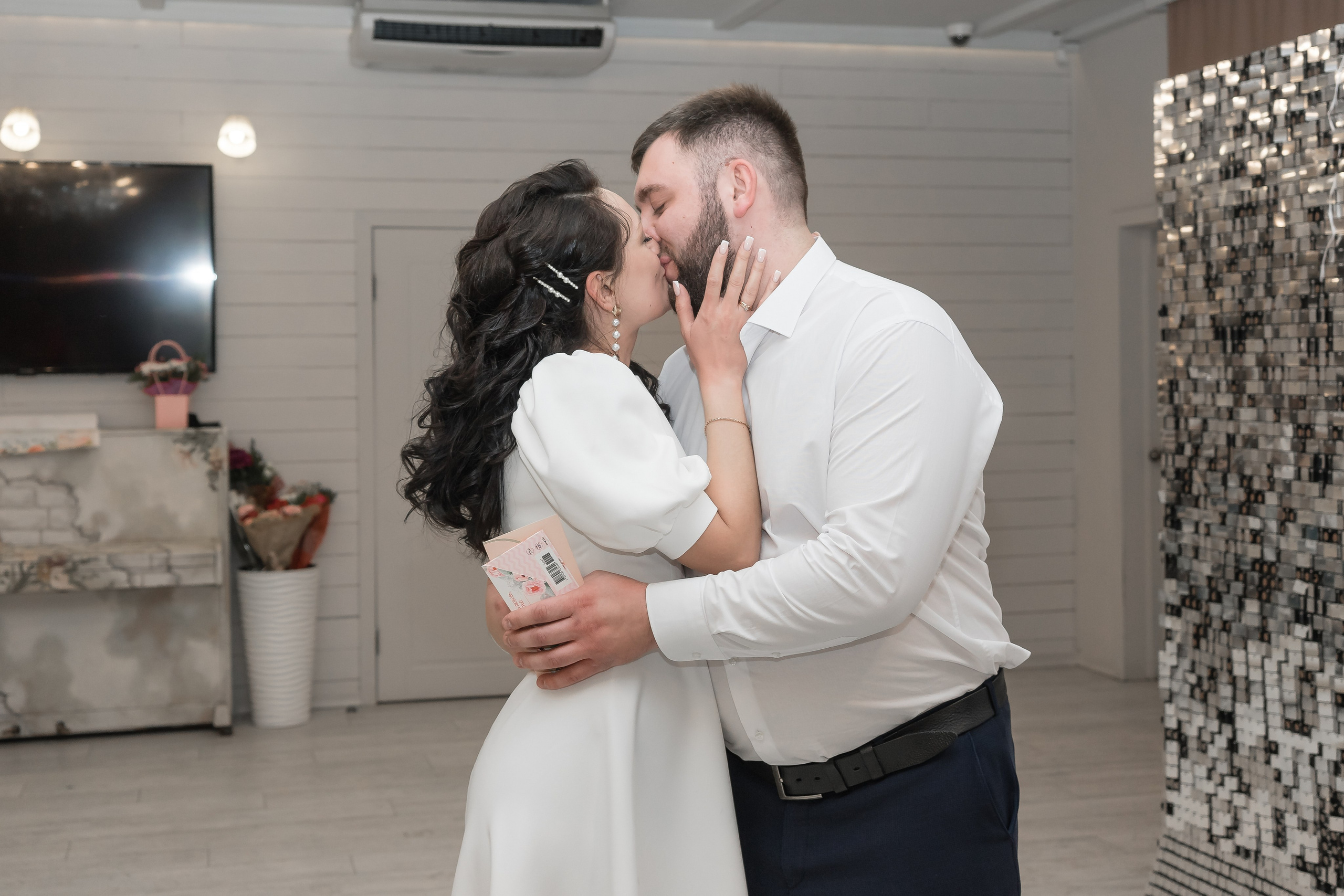 Ксения и Вадим (свадебный репортаж). Эстетичная фото- и видеосъёмка Ирина Арсентьева. Челябинск и весь мир