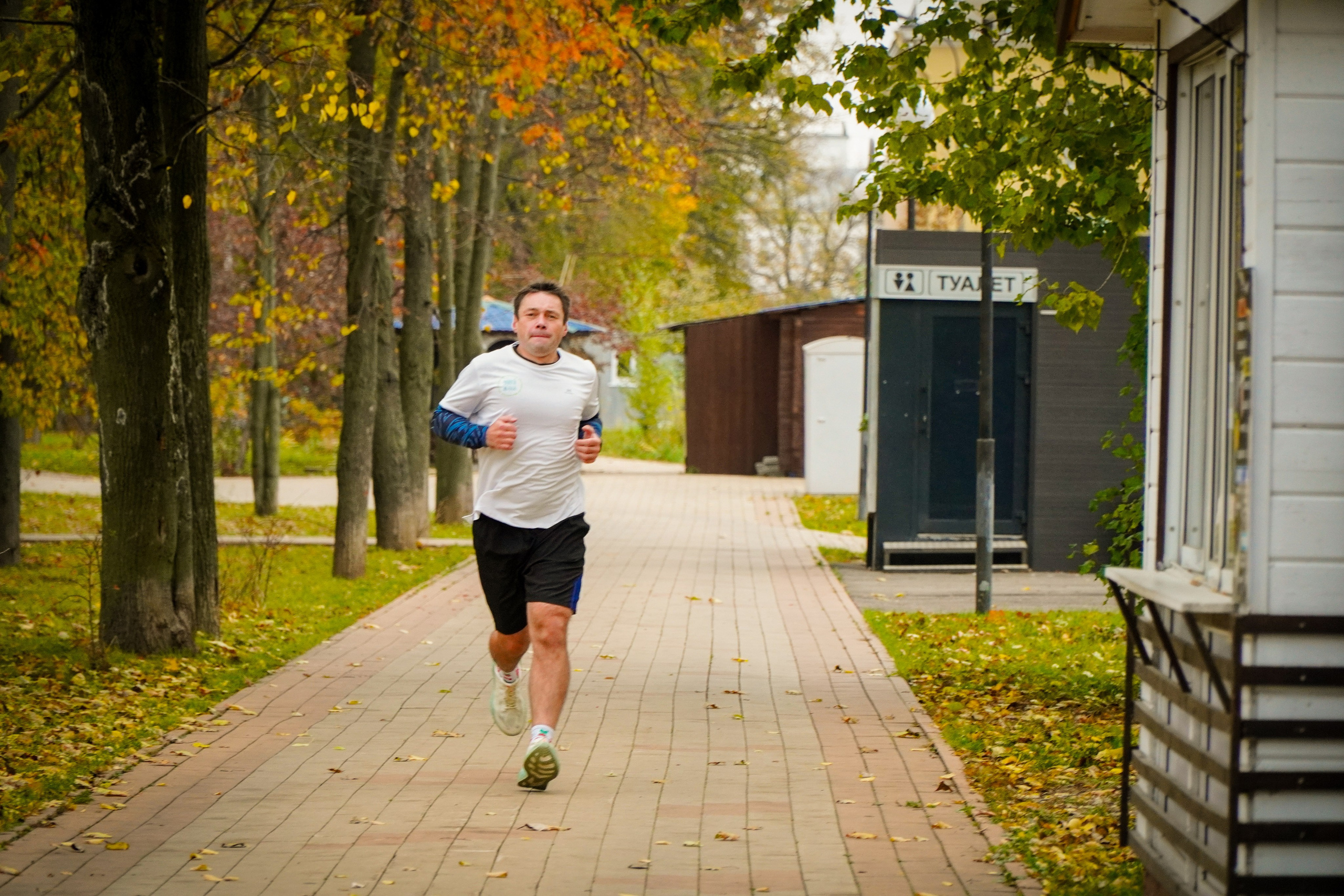 5 вёрст Наташинский 12 октября 2024. Роман Капилюшов. Бег. Фото. Видео. г. Люберцы
