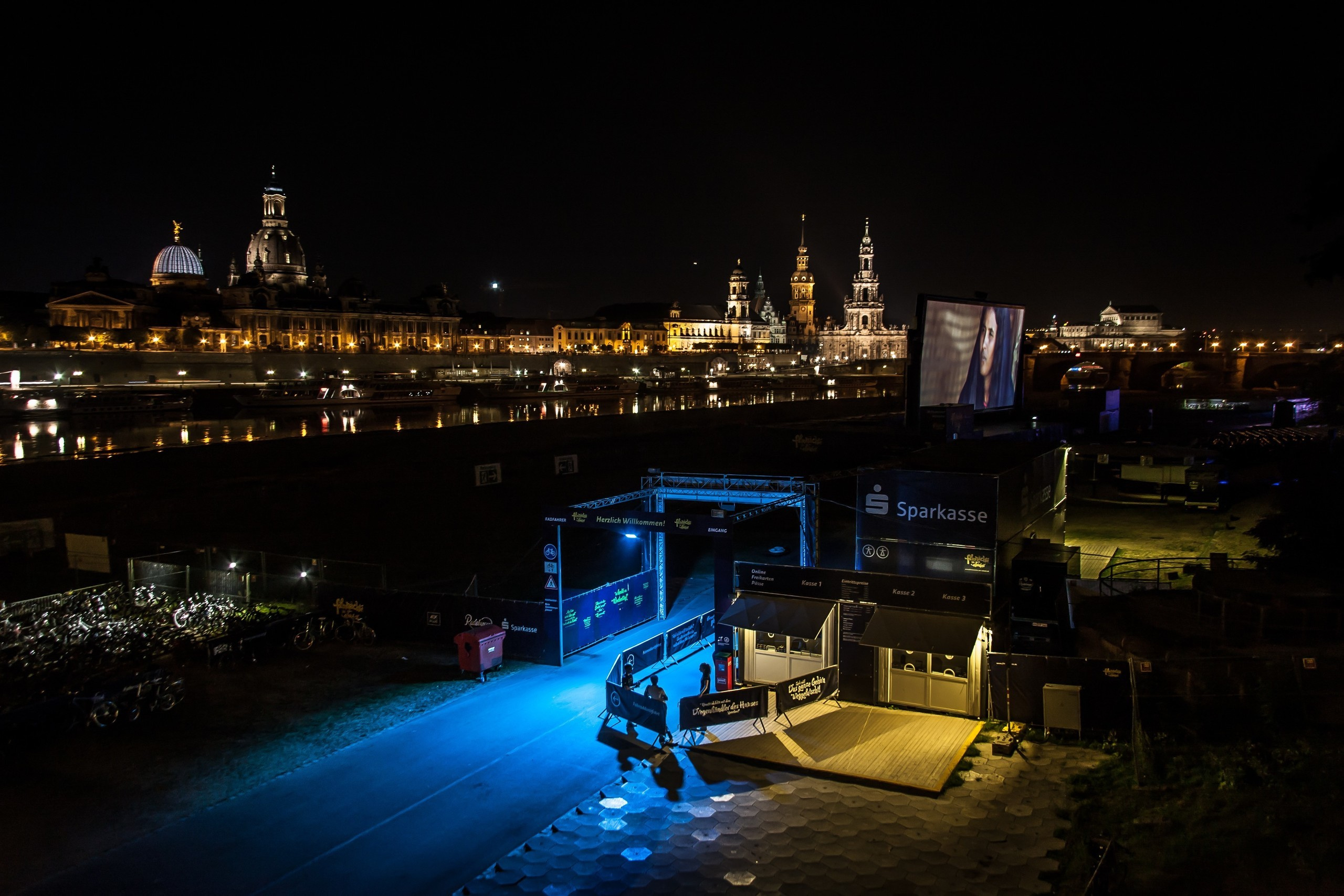 Germany. Künstler Verstecktoff