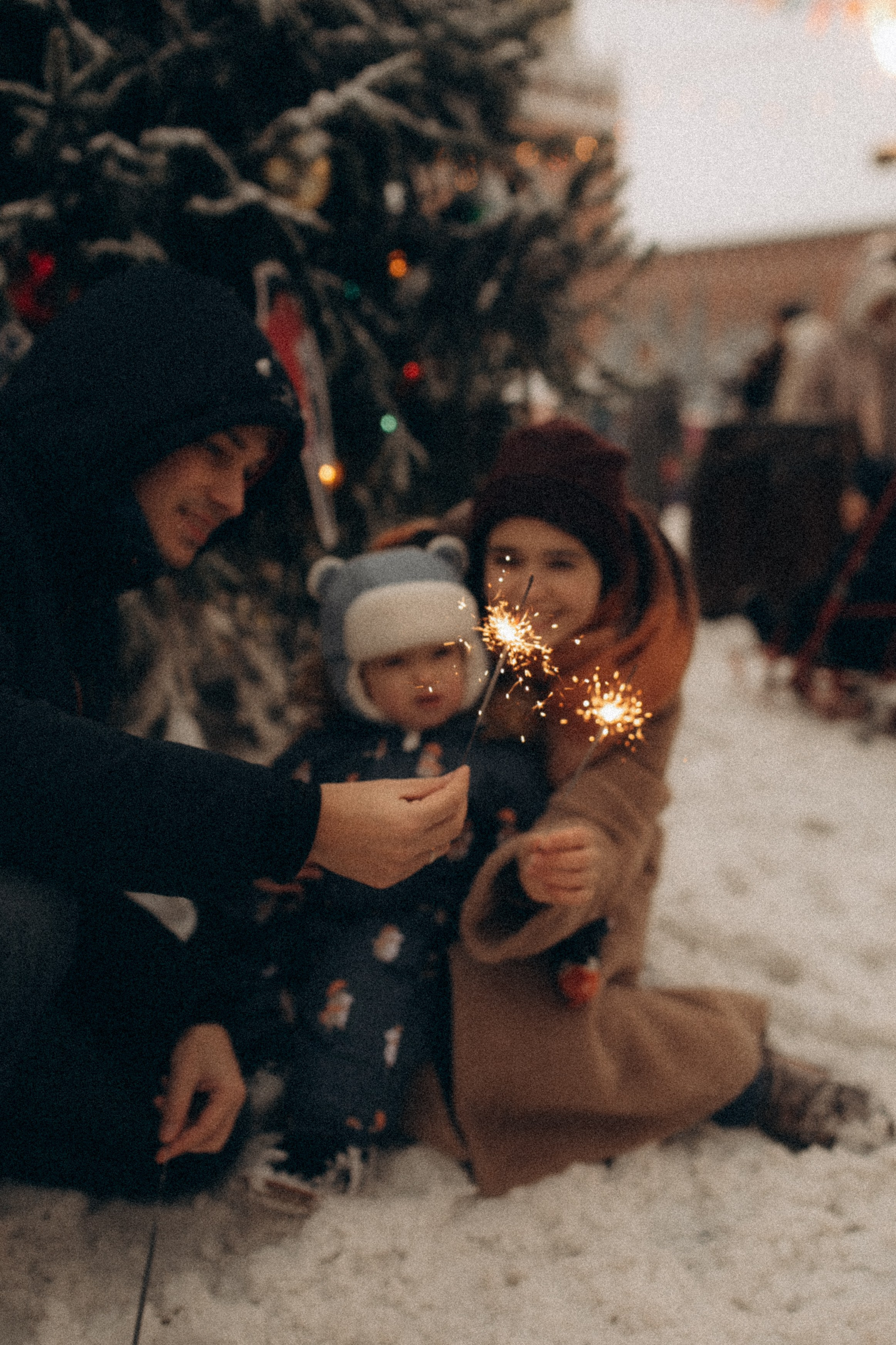 Лена, Митя и Левушка прогулка на Красной площади. Семейный фотограф в Москве и Люберцах Юлия Гуськова