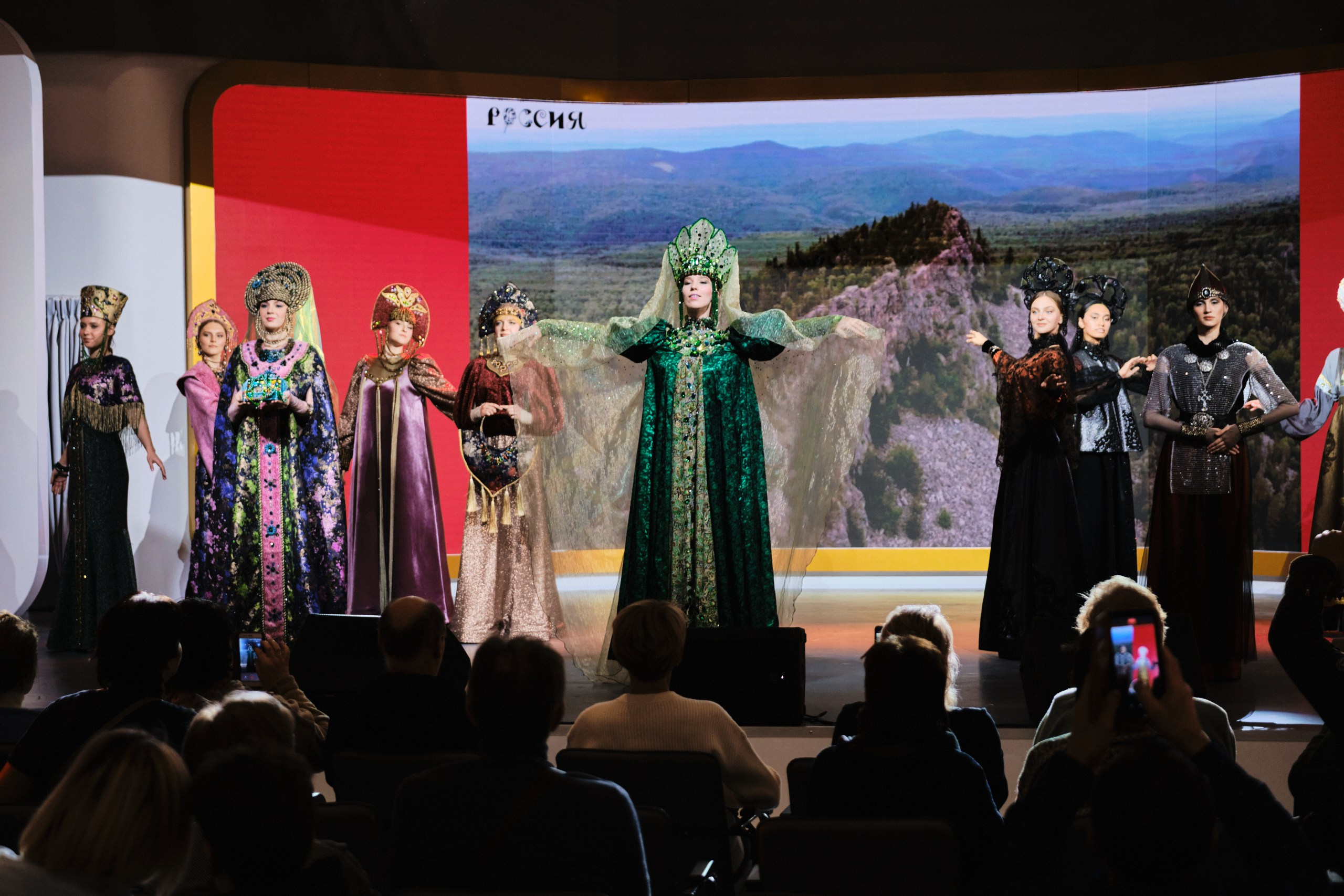 ВДНХ × Выставка «Россия». Матвей Яворский — фотограф в Челябинске