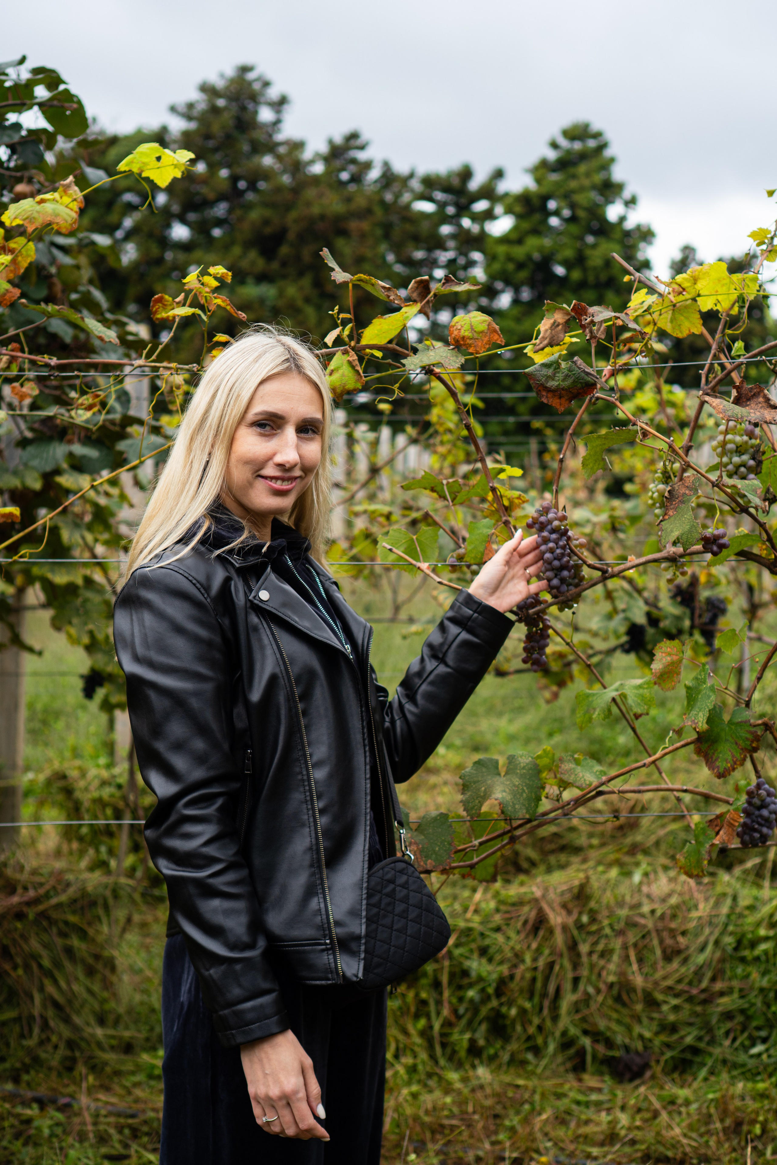 Фотосессия на экскурсии по виноградникам. Фото-ВидеоПродакшен для экспертов и брендов