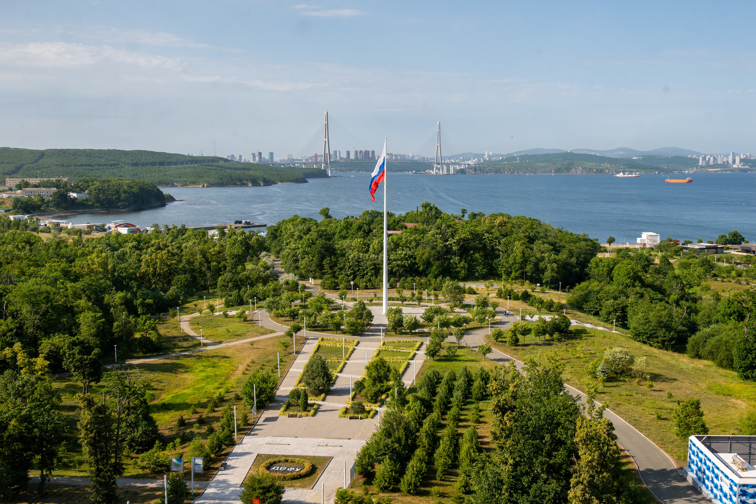 Кампус ДВФУ. Репортажный и портретный фотограф во Владивостоке Денис Седов