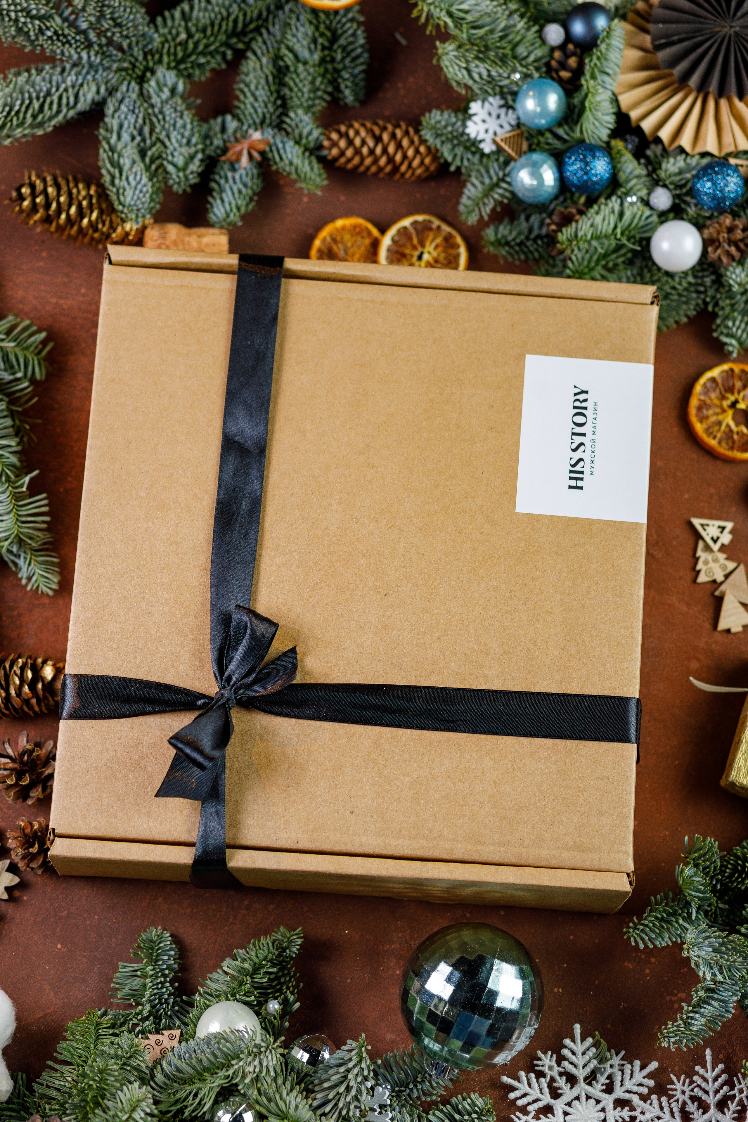 Съёмка подарочных боксов для «HisStory». Фотограф Антон Никандров