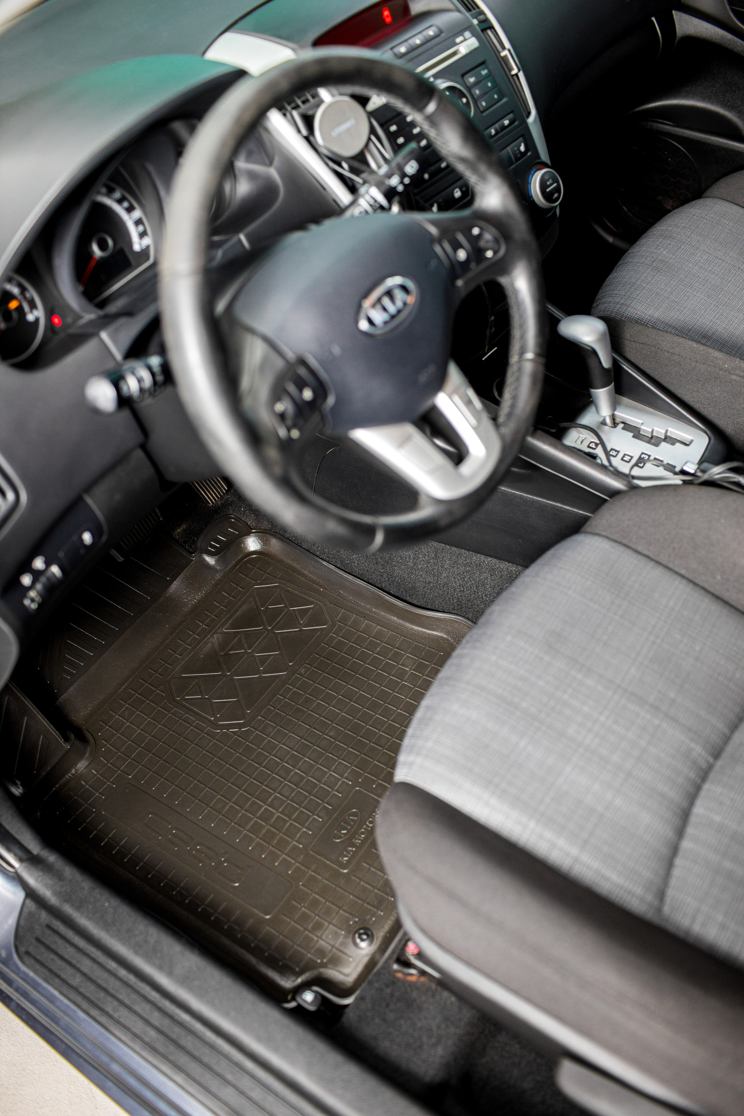 Студия локального ремонта «SLR». Фотограф Антон Никандров