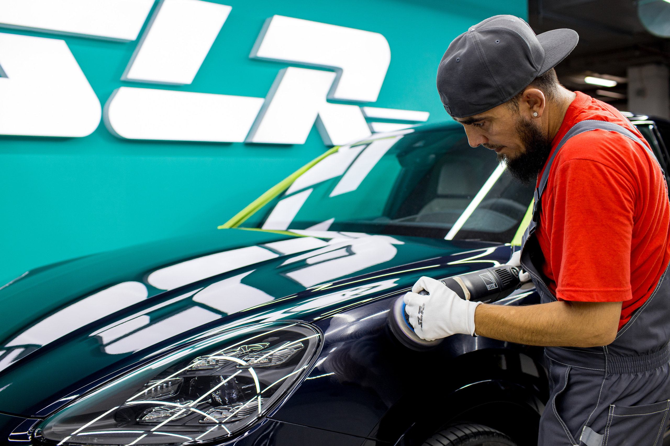 Студия локального ремонта «SLR». Фотограф Антон Никандров