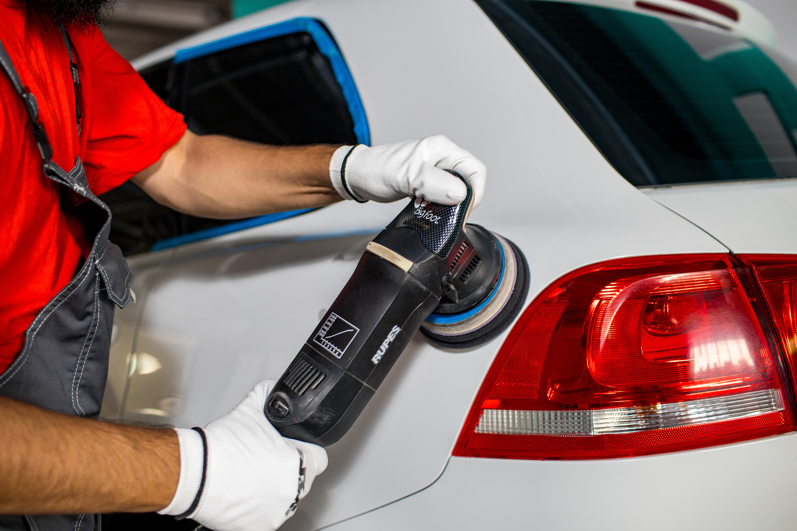 Студия локального ремонта «SLR». Фотограф Антон Никандров