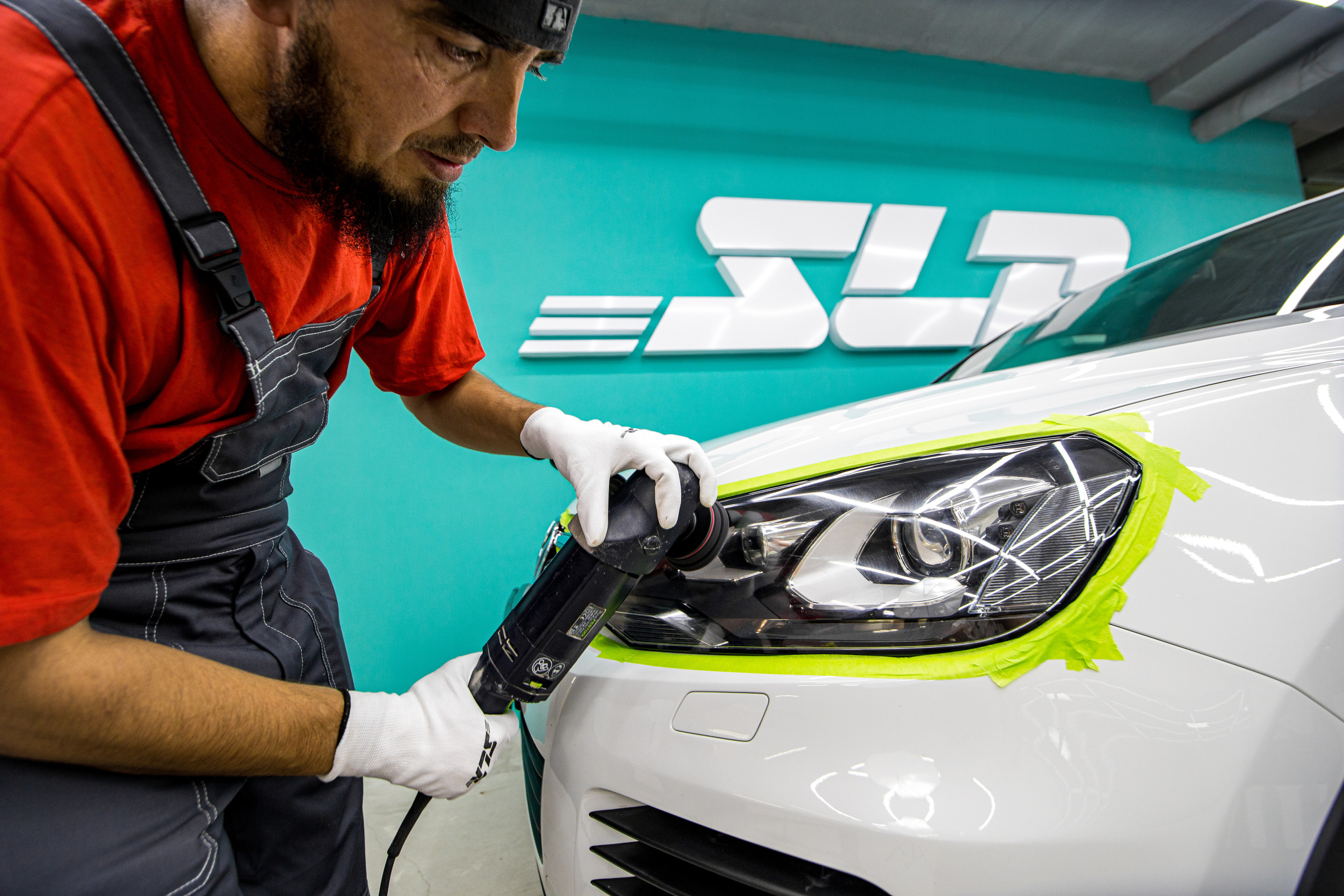 Студия локального ремонта «SLR». Фотограф Антон Никандров