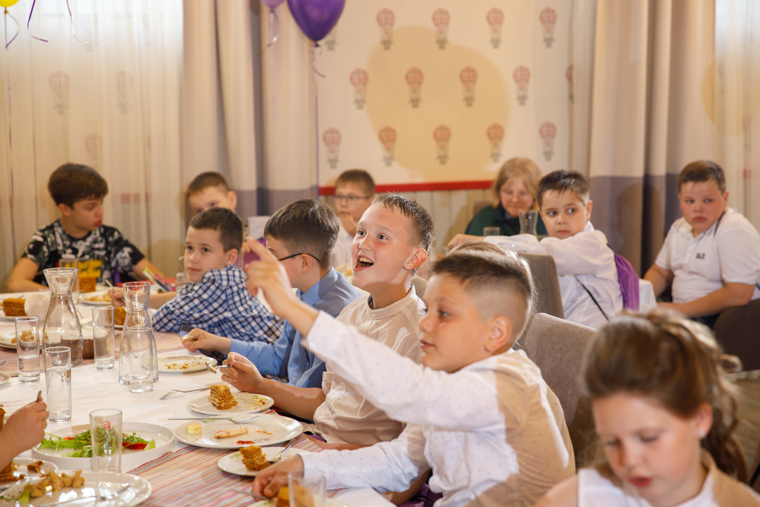 «Андерсон» Детский ДР. Фотограф Антон Никандров