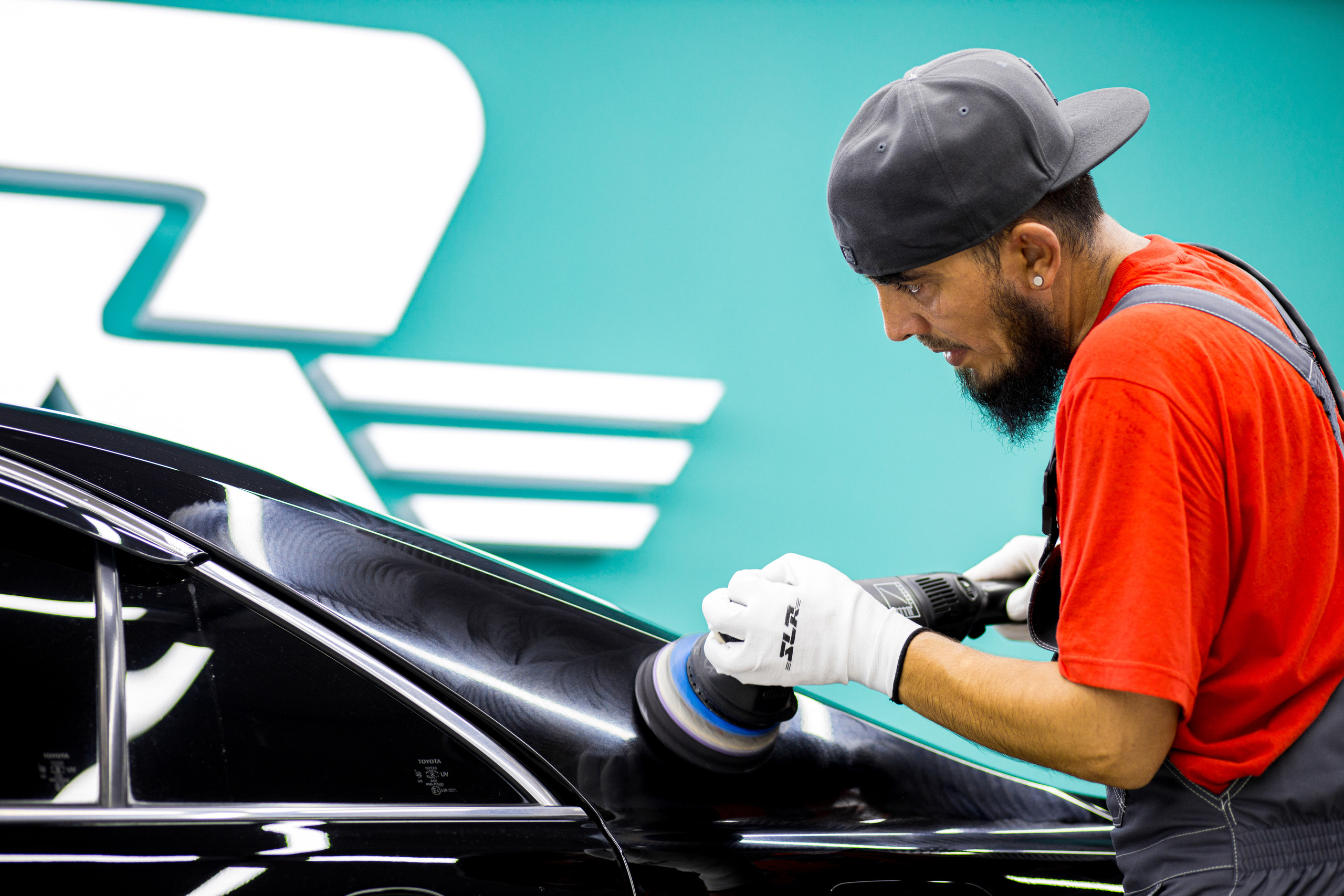 Студия локального ремонта «SLR». Фотограф Антон Никандров