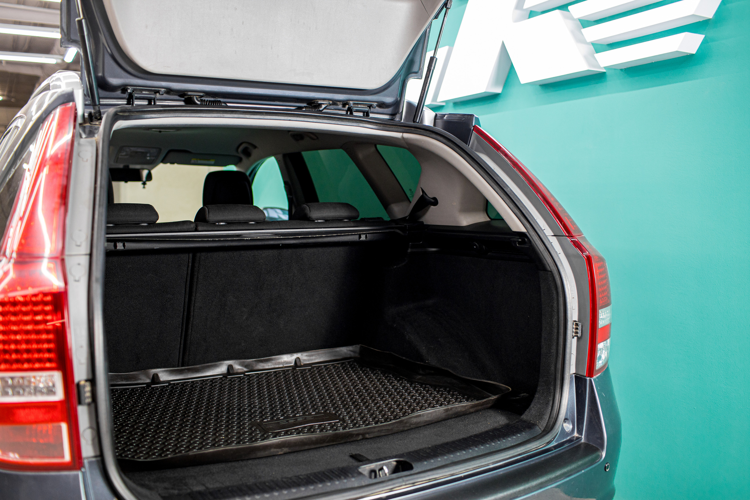 Студия локального ремонта «SLR». Фотограф Антон Никандров