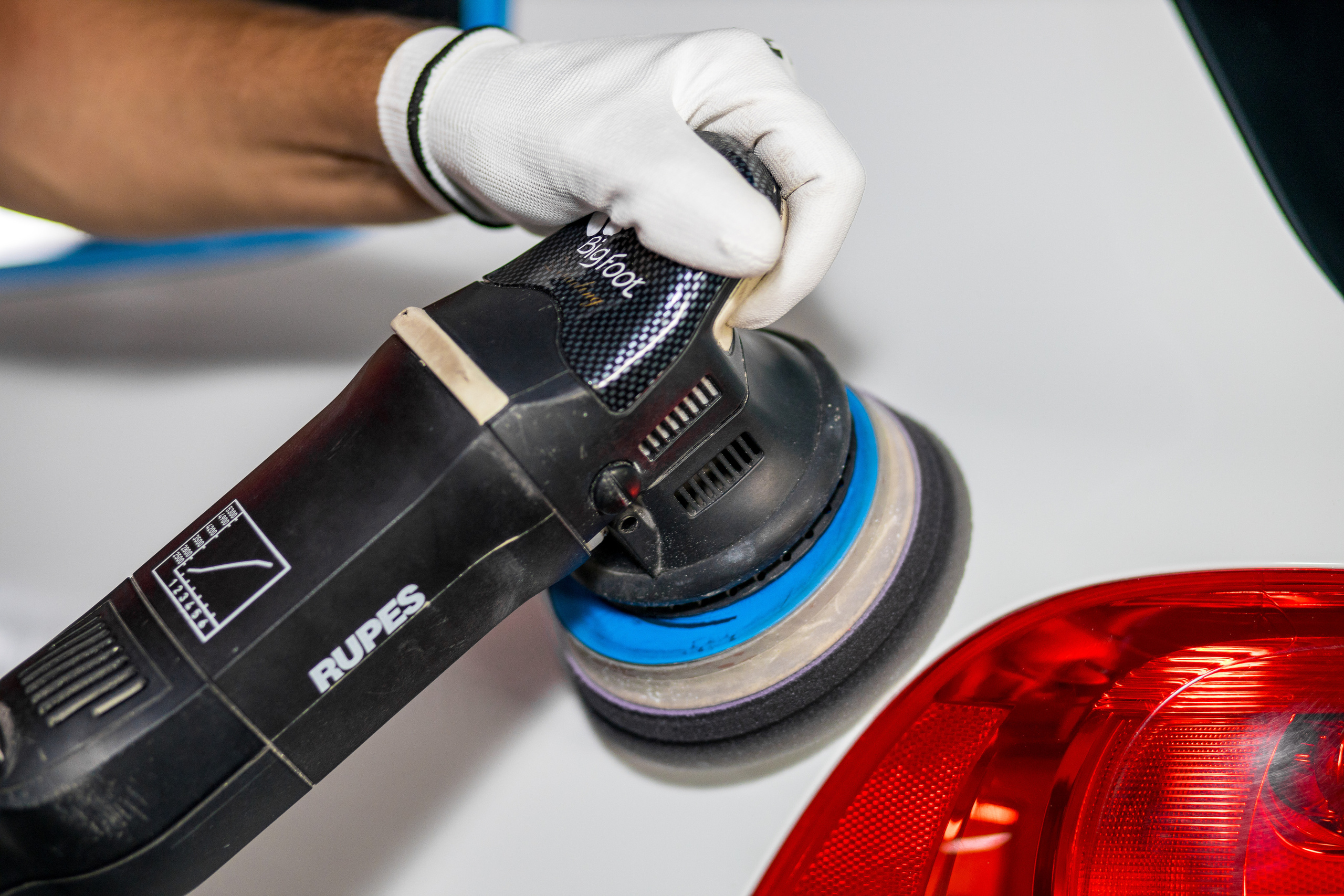 Студия локального ремонта «SLR». Фотограф Антон Никандров