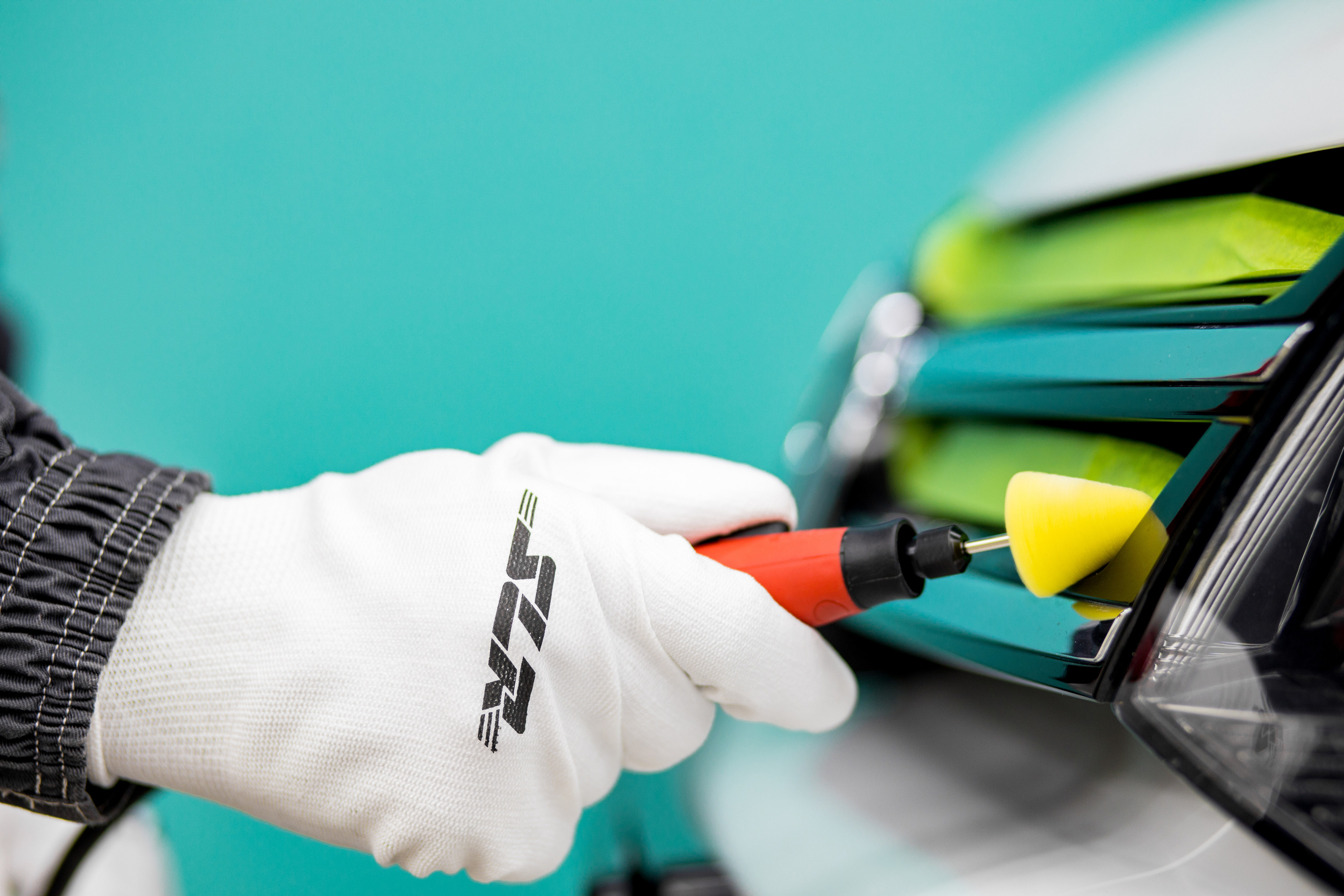 Студия локального ремонта «SLR». Фотограф Антон Никандров