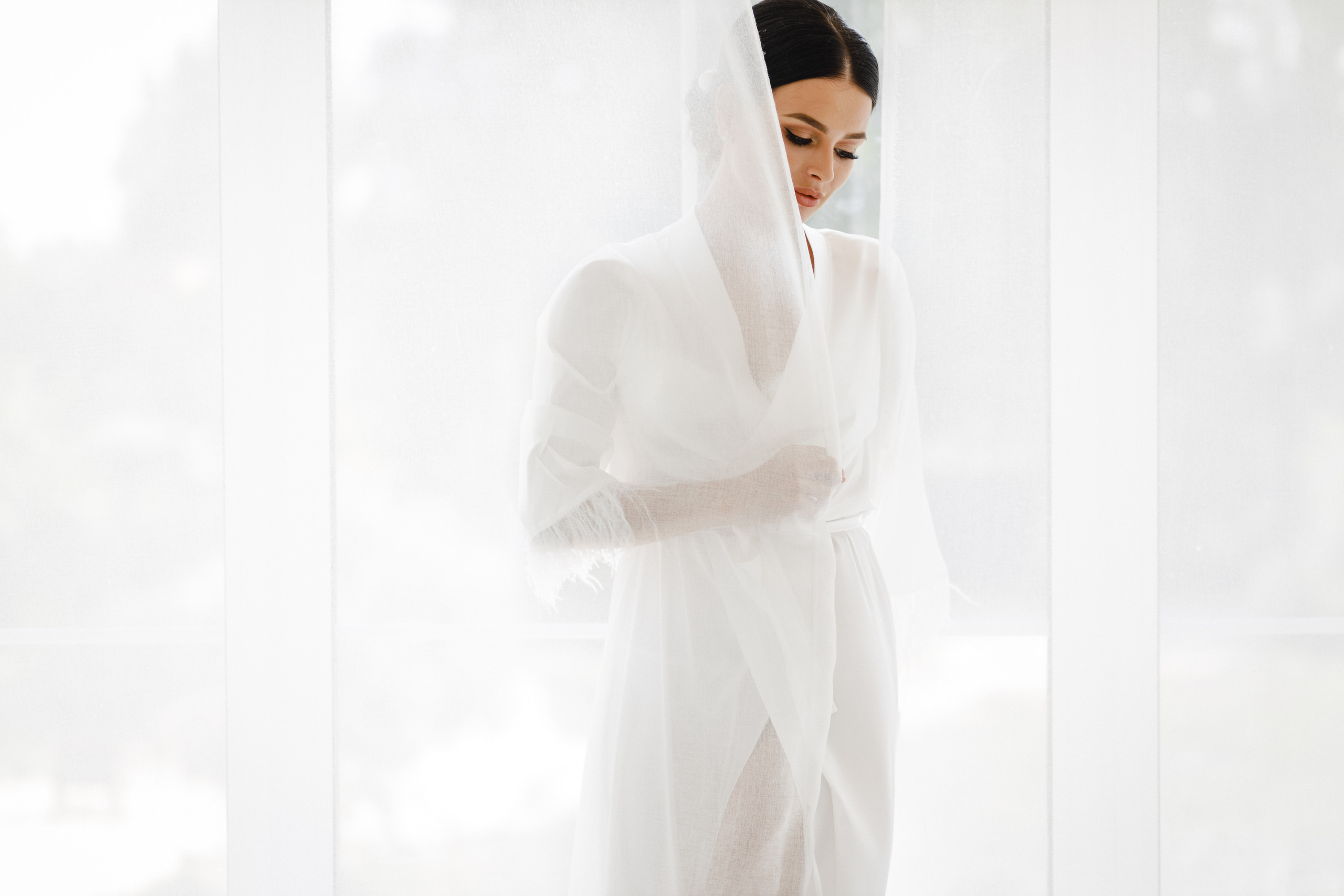 «BEZE». Съёмка коллекции будуарных платьев. Фотограф Антон Никандров