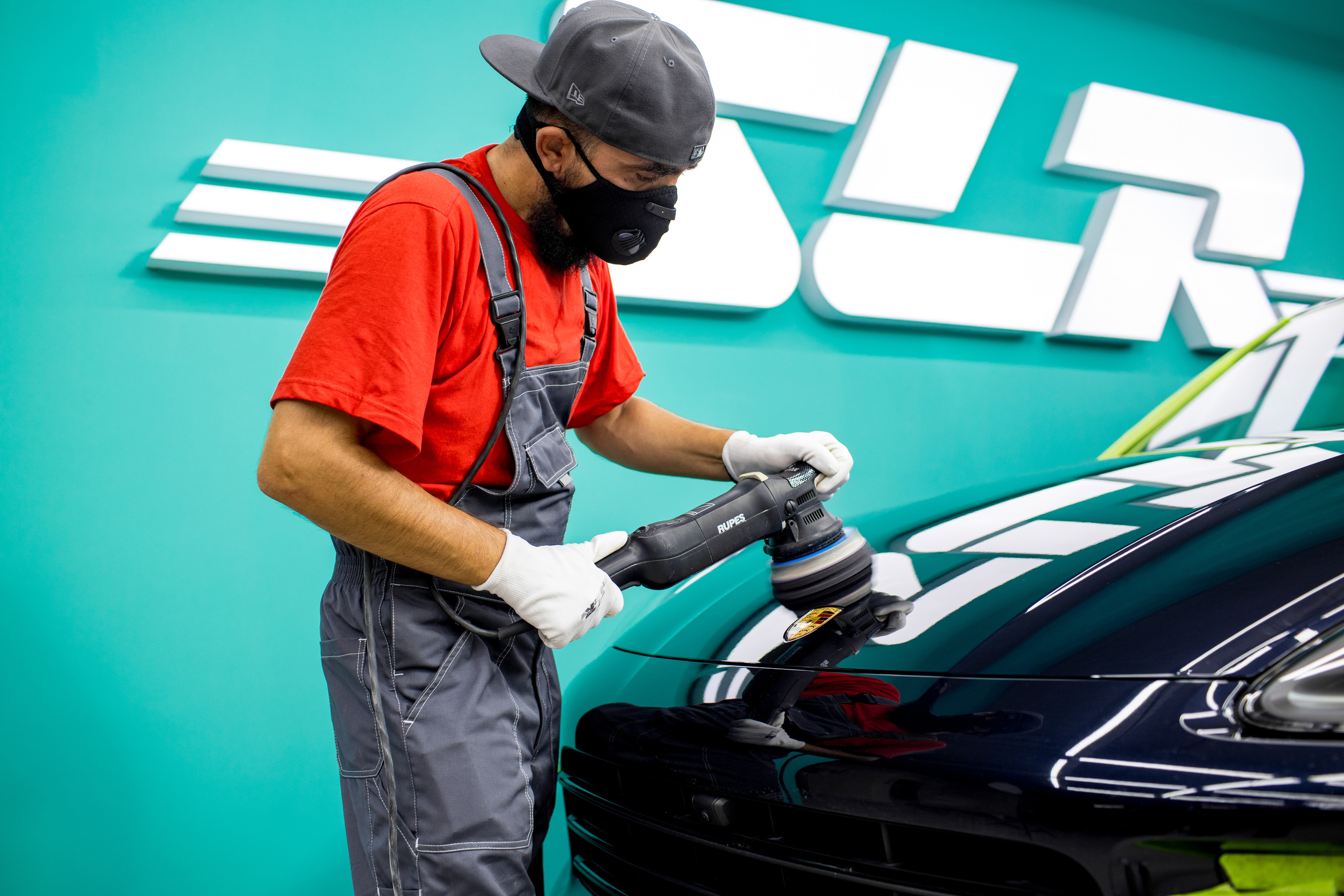 Студия локального ремонта «SLR». Фотограф Антон Никандров