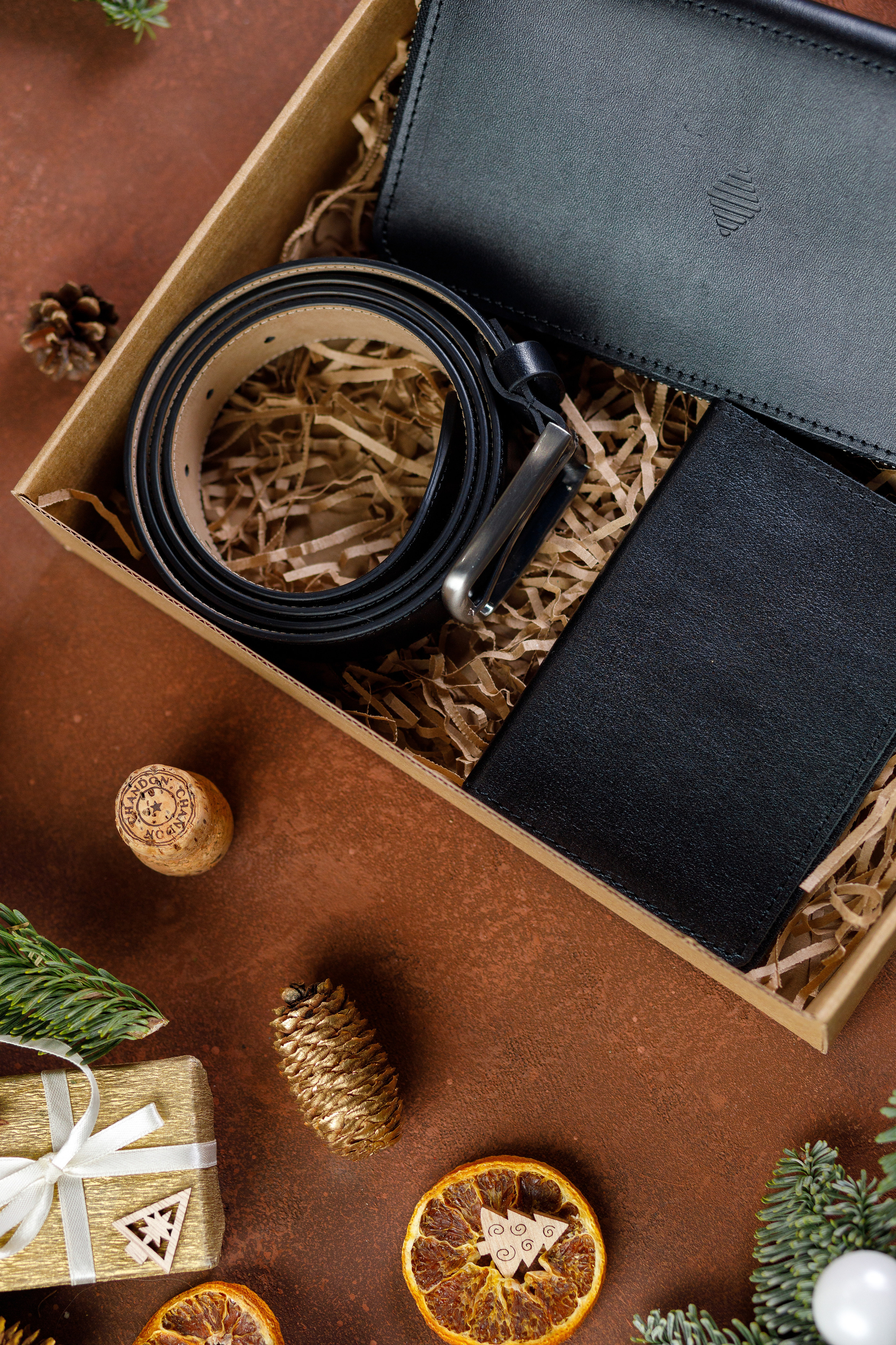 Съёмка подарочных боксов для «HisStory». Фотограф Антон Никандров