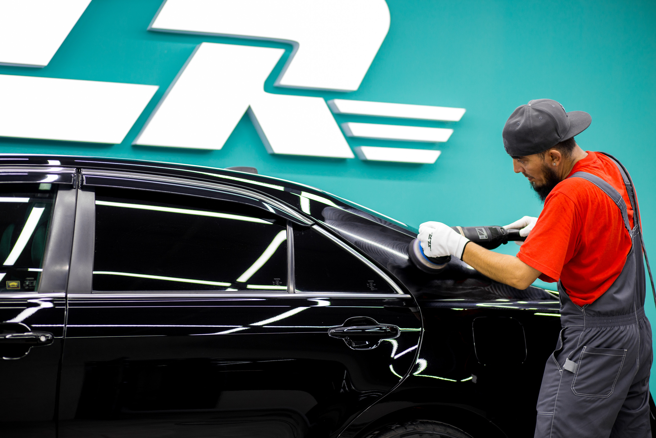 Студия локального ремонта «SLR». Фотограф Антон Никандров