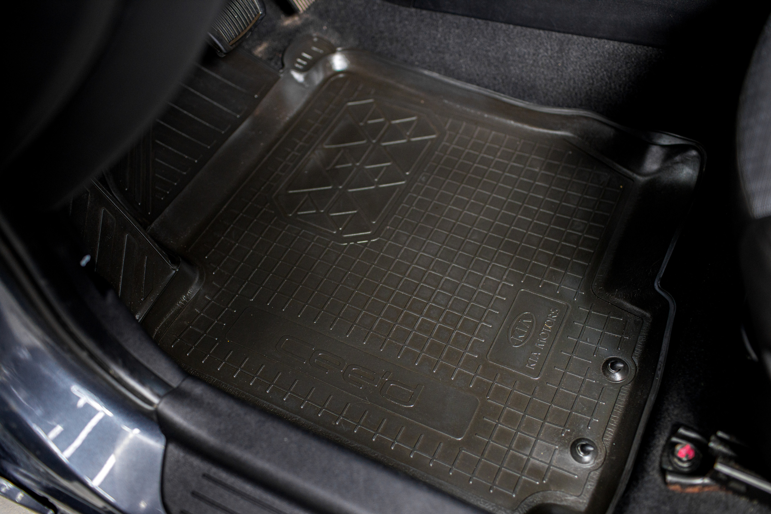 Студия локального ремонта «SLR». Фотограф Антон Никандров