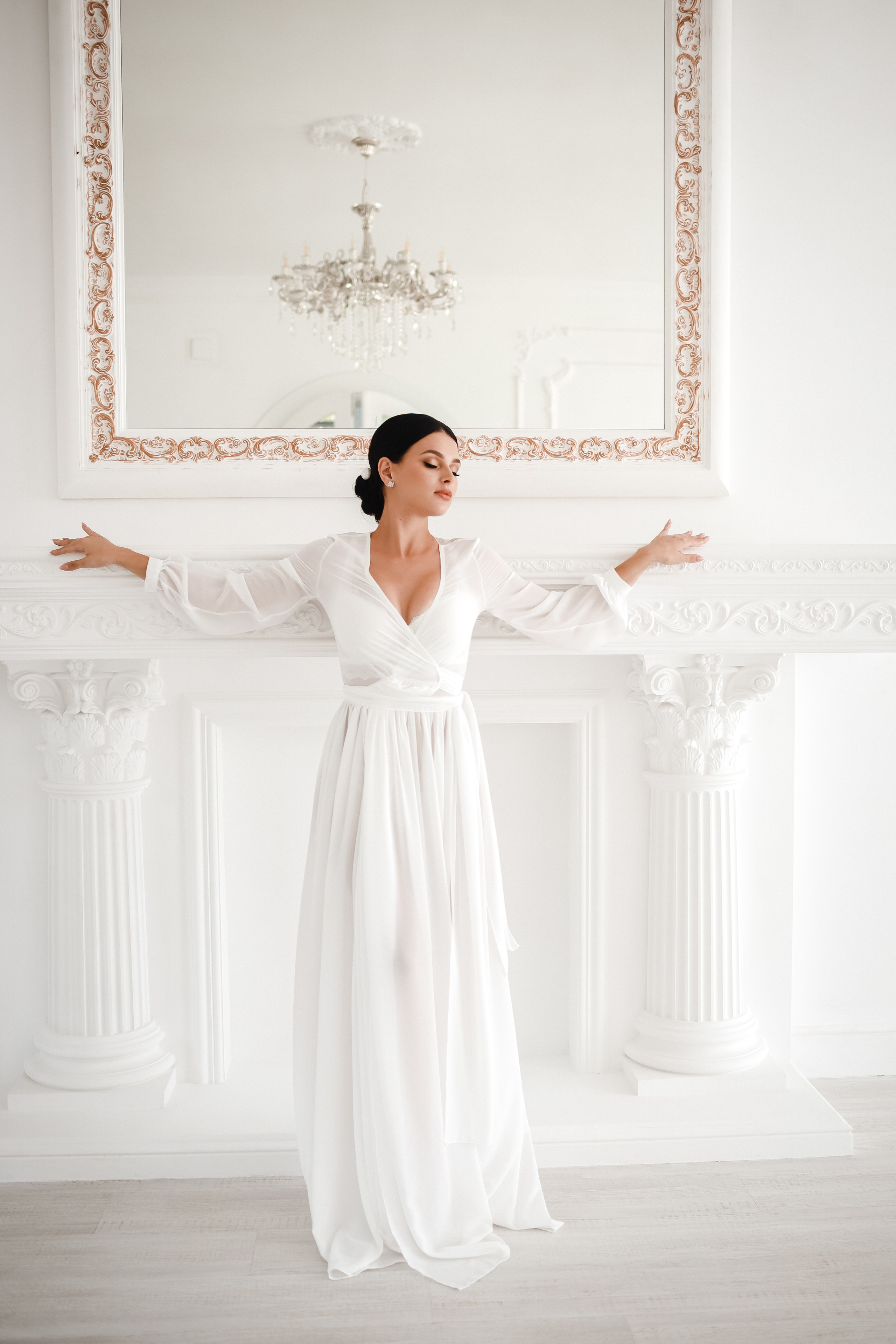 «BEZE». Съёмка коллекции будуарных платьев. Фотограф Антон Никандров