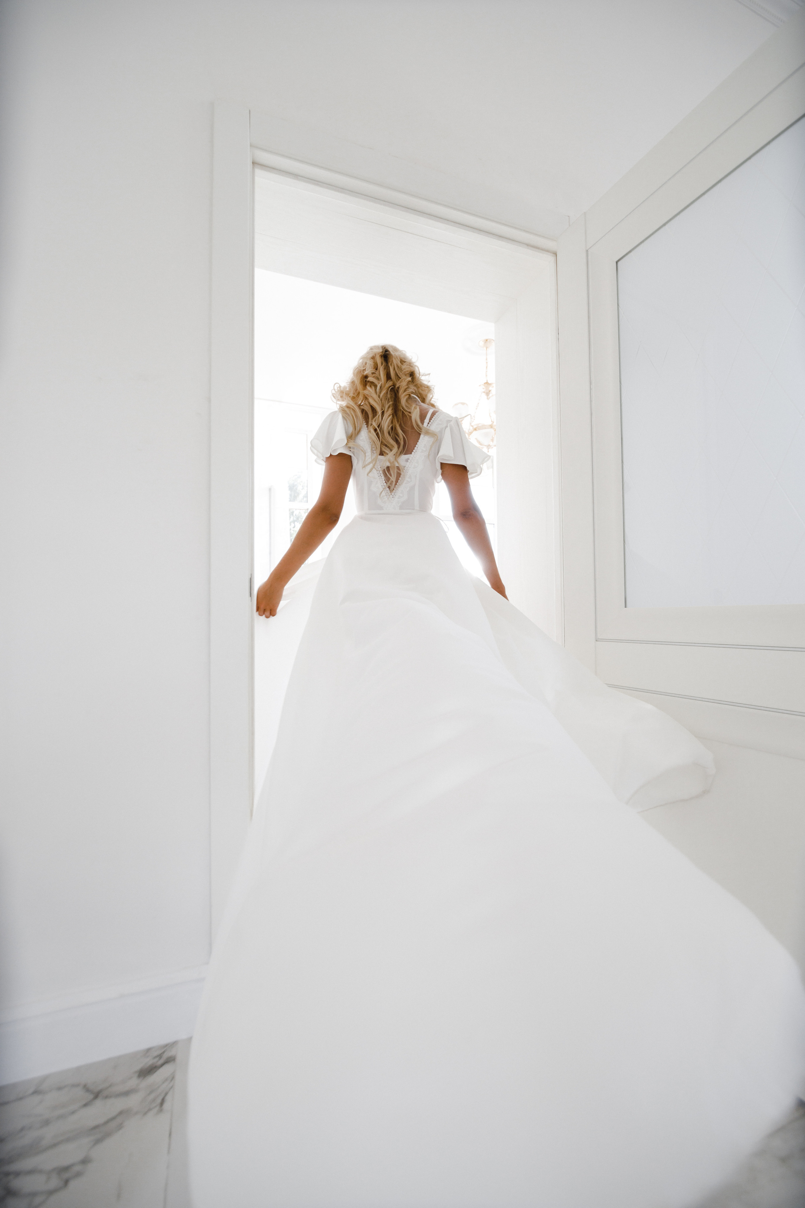 «BEZE». Съёмка коллекции будуарных платьев. Фотограф Антон Никандров