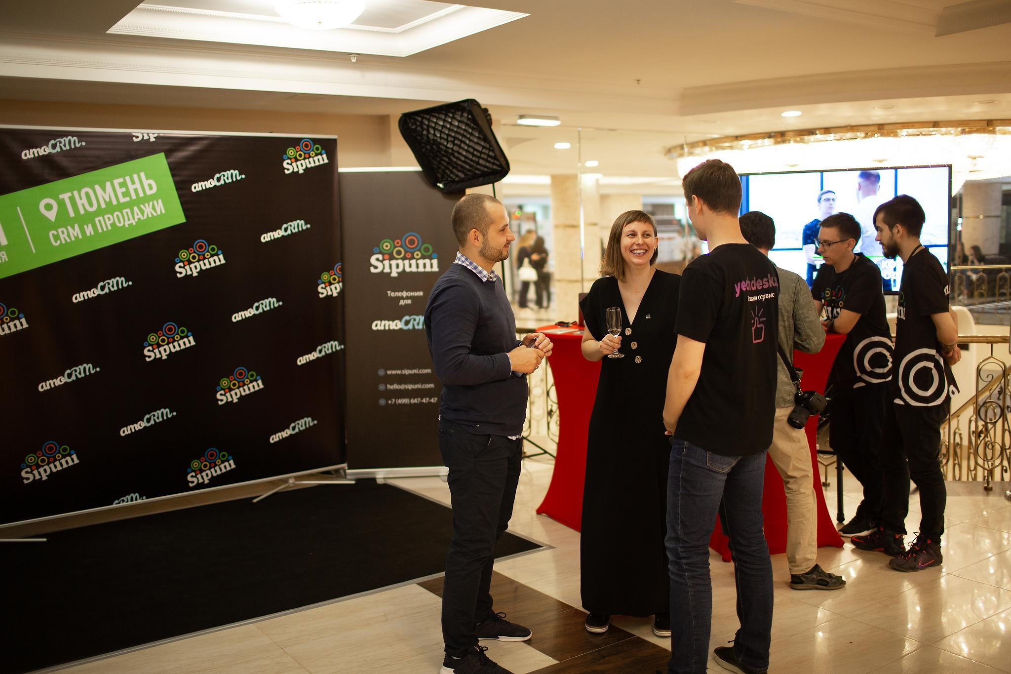 «AMOCrm». Съёмка на баннере. Фотограф Антон Никандров