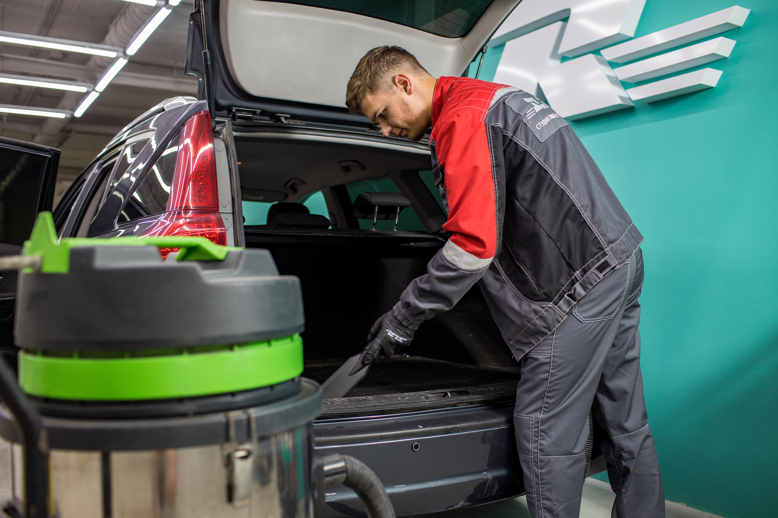 Студия локального ремонта «SLR». Фотограф Антон Никандров