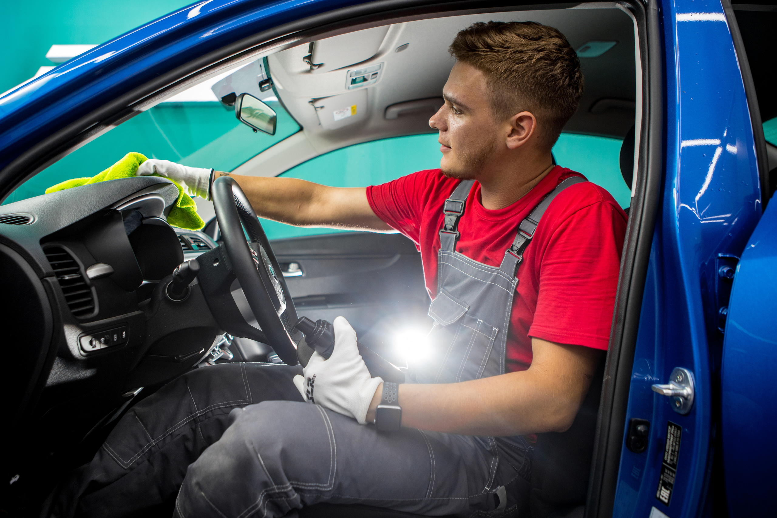 Студия локального ремонта «SLR». Фотограф Антон Никандров