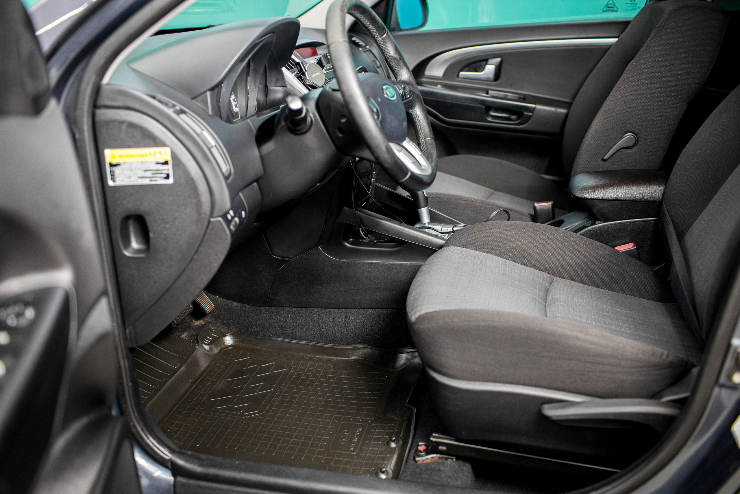 Студия локального ремонта «SLR». Фотограф Антон Никандров