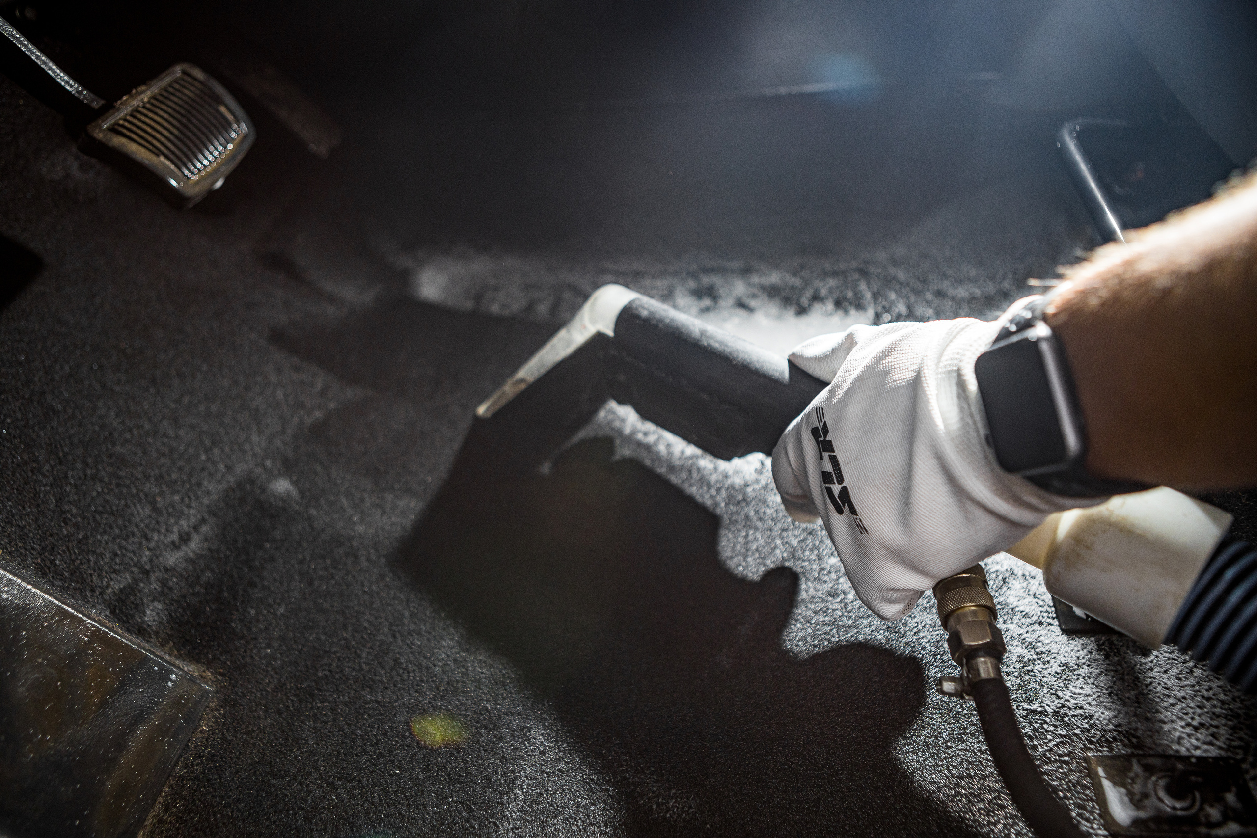 Студия локального ремонта «SLR». Фотограф Антон Никандров